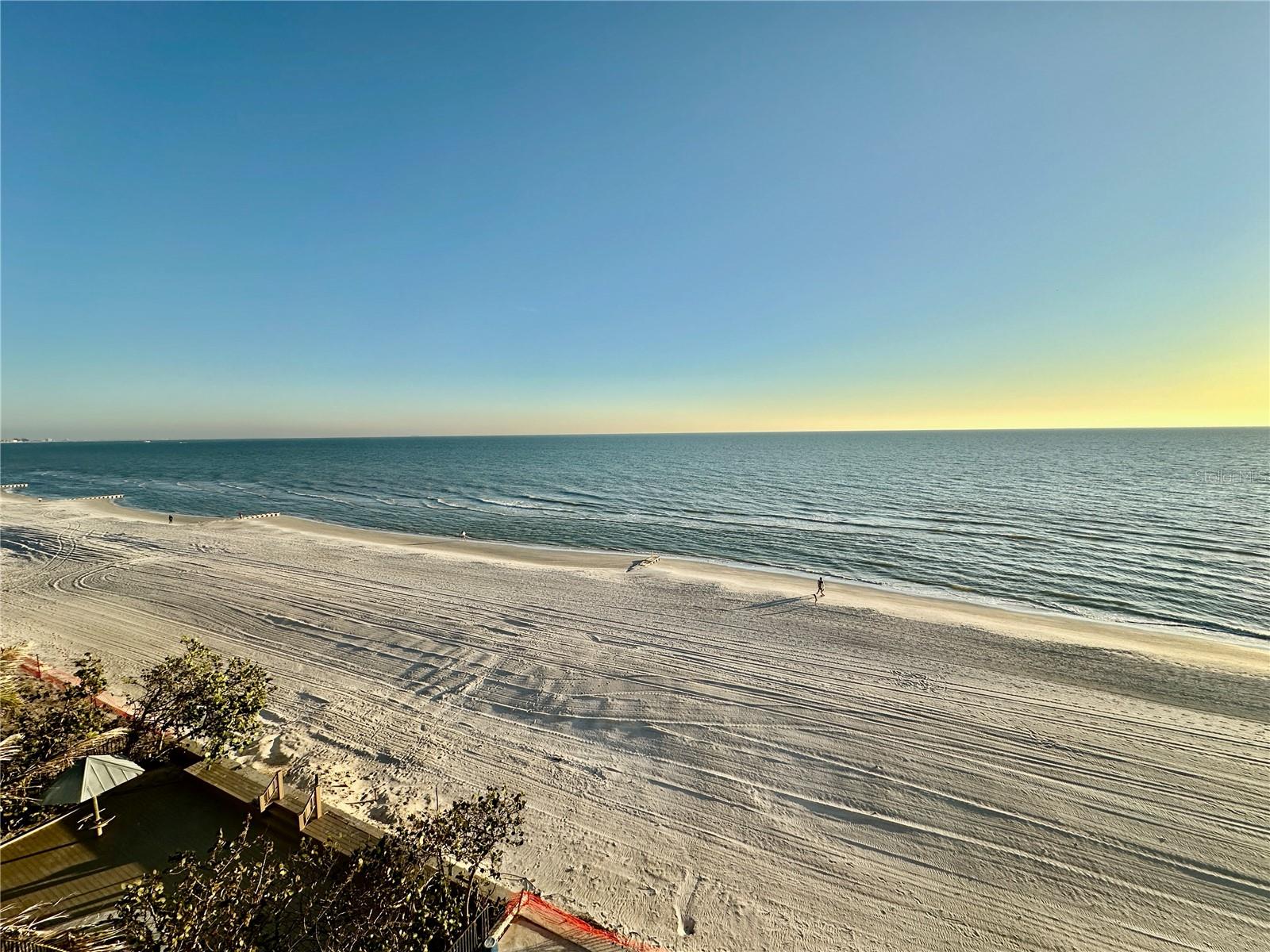 15462 Gulf Blvd #501 Property Photo 21