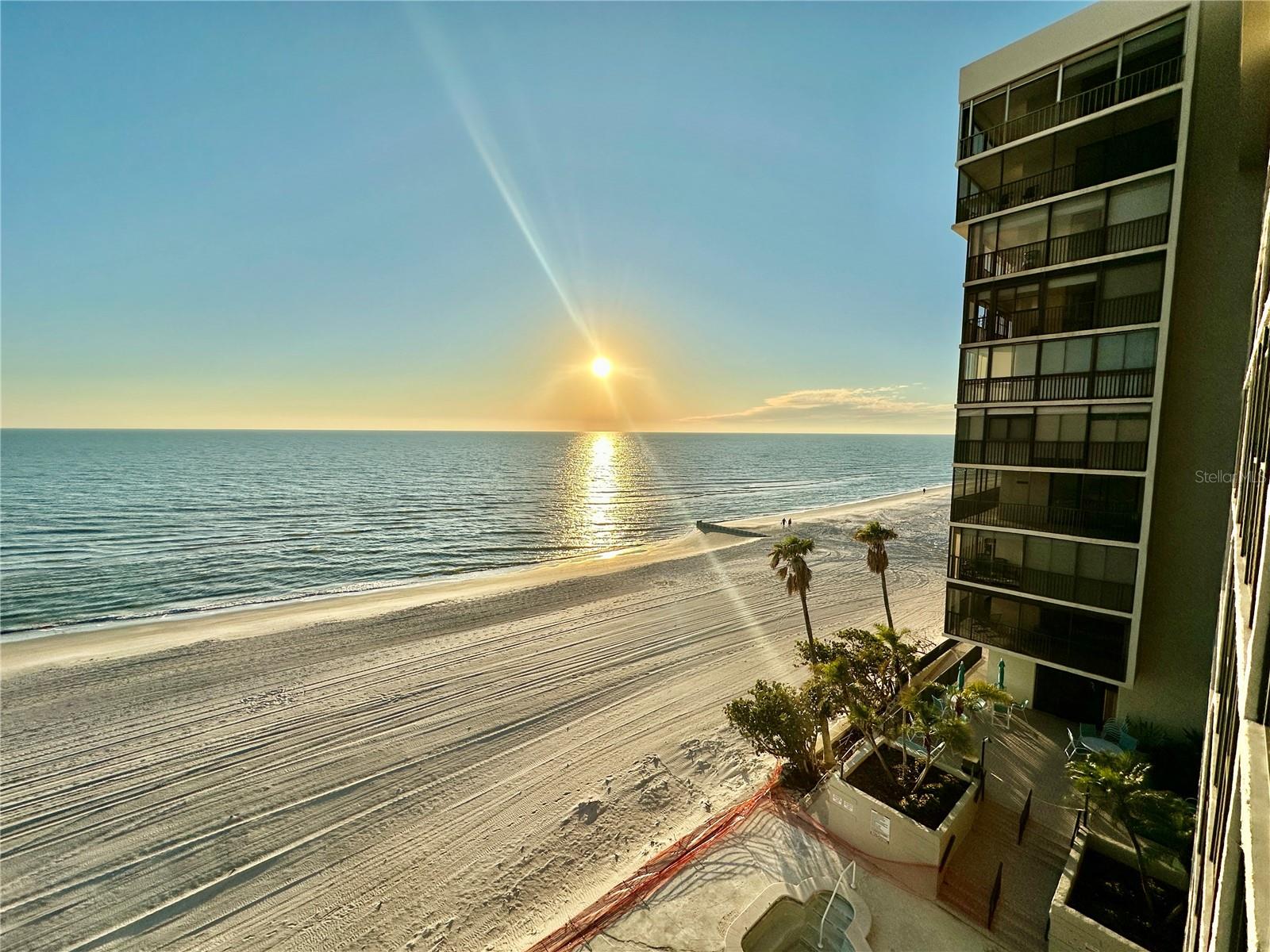 15462 Gulf Blvd #501 Property Photo 25