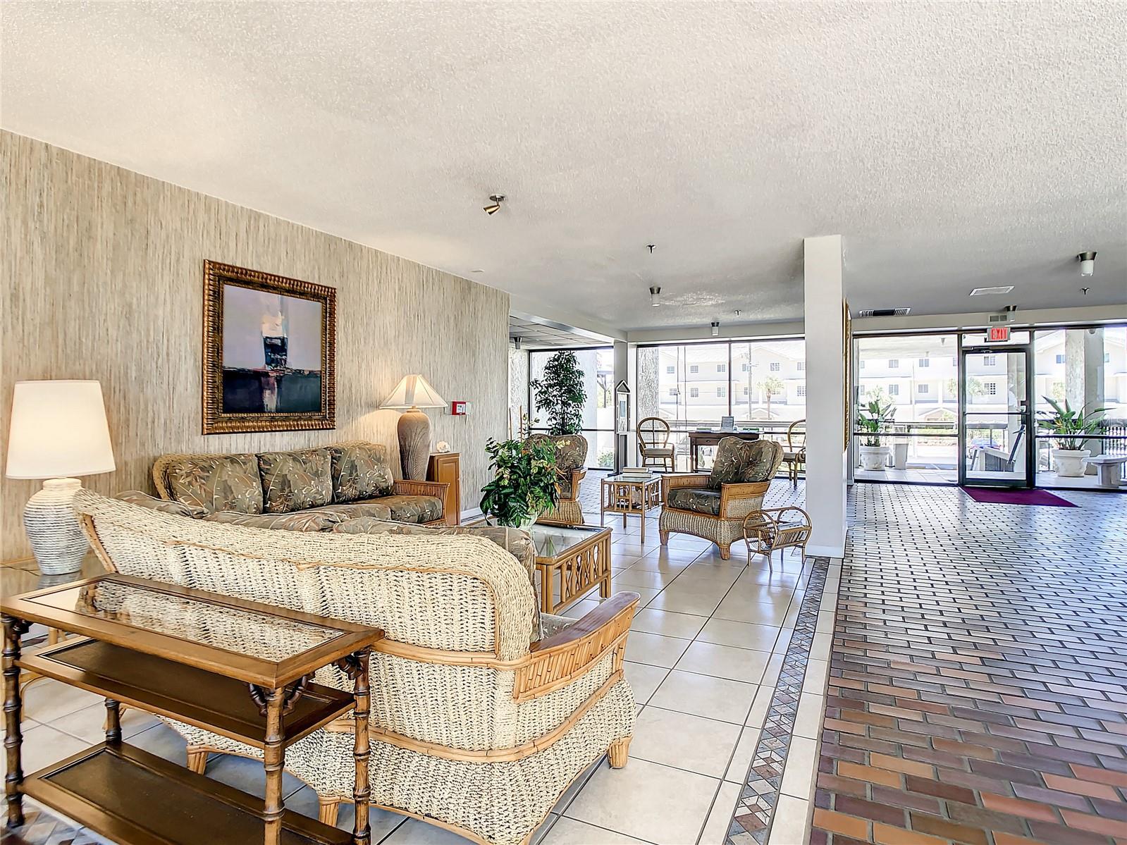 15462 Gulf Blvd #501 Property Photo 29