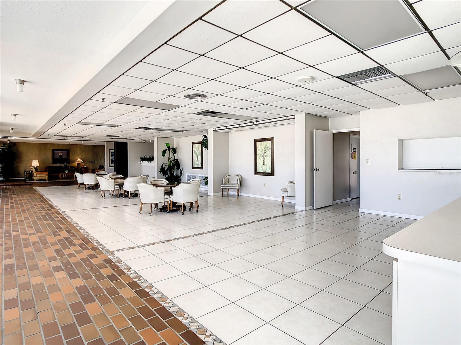 15462 Gulf Blvd #501 Property Photo 31