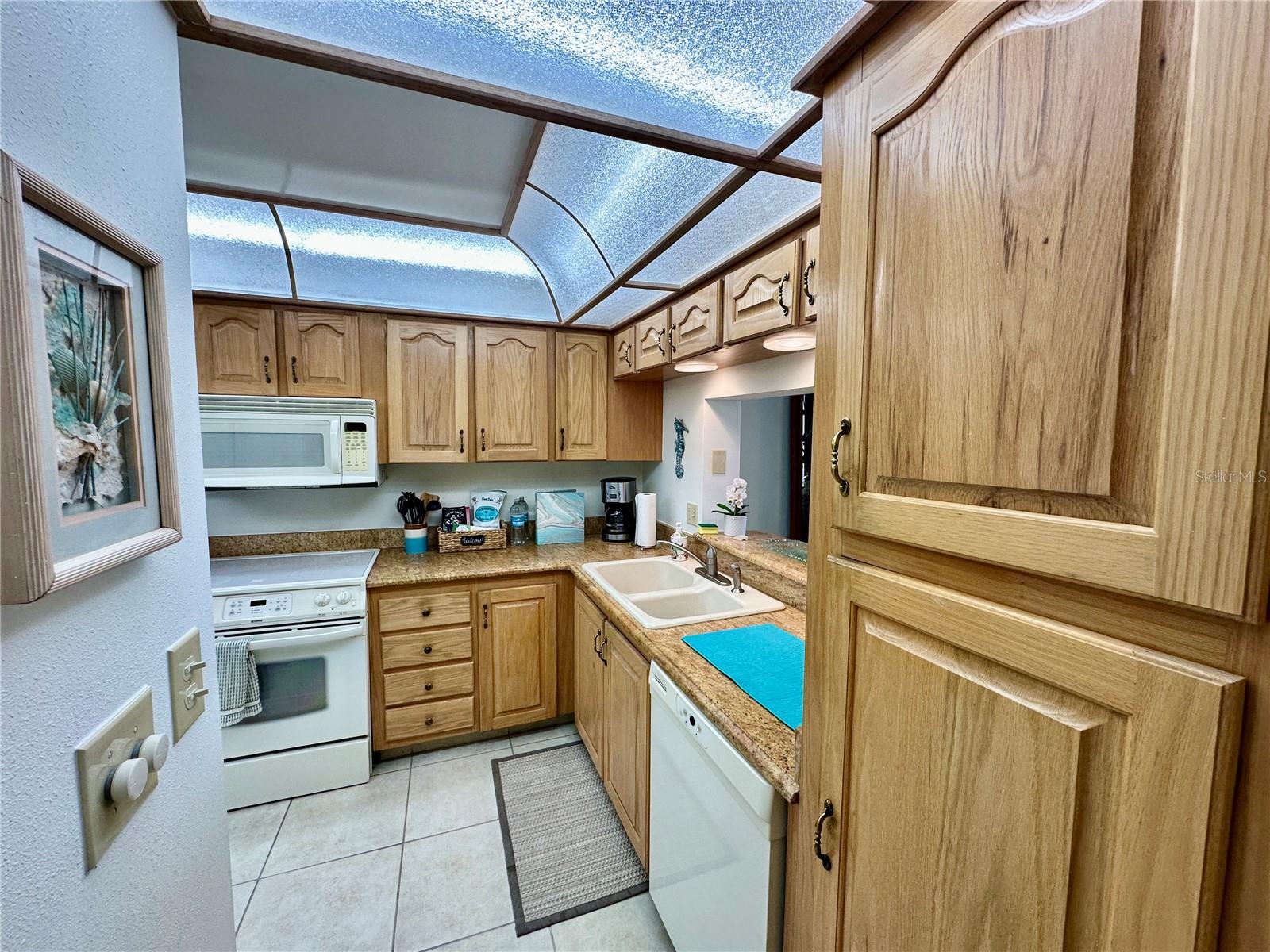 15462 Gulf Blvd #501 Property Photo 52