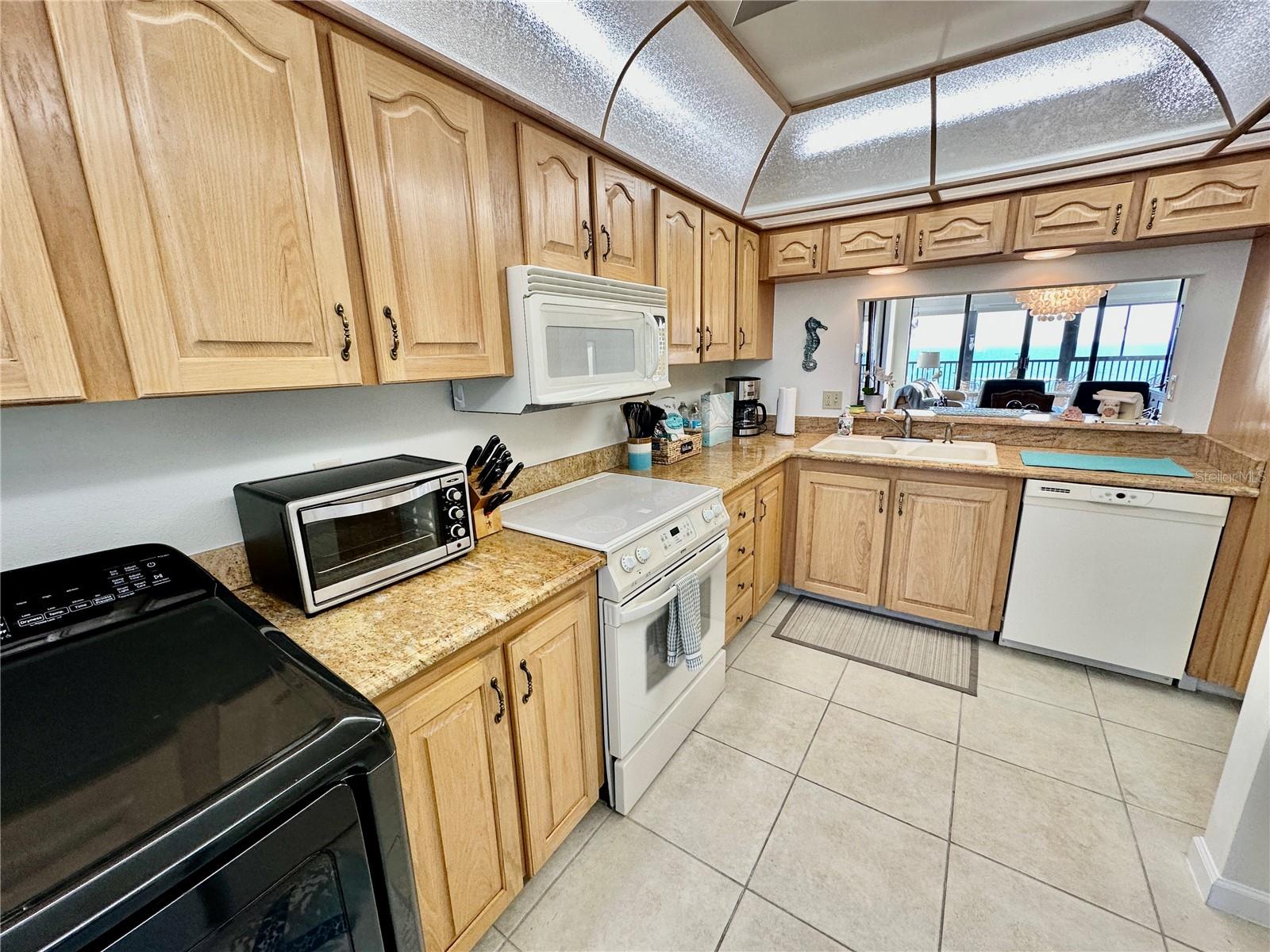 15462 Gulf Blvd #501 Property Photo 66