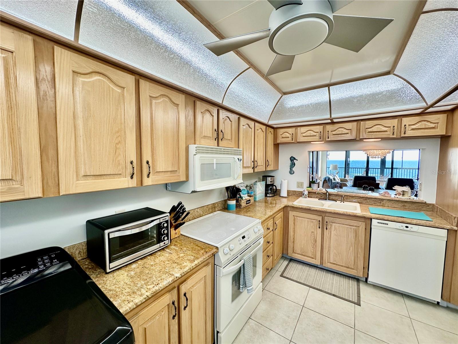 15462 Gulf Blvd #501 Property Photo 67