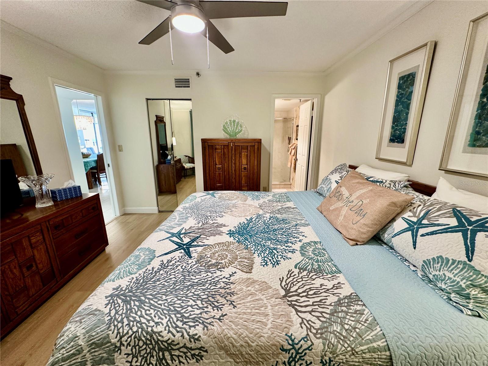 15462 Gulf Blvd #501 Property Photo 75
