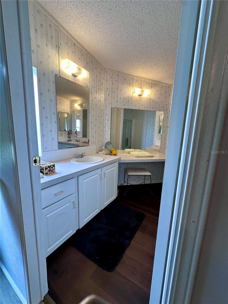 1100 Belcher Rd S #406 Property Photo 11