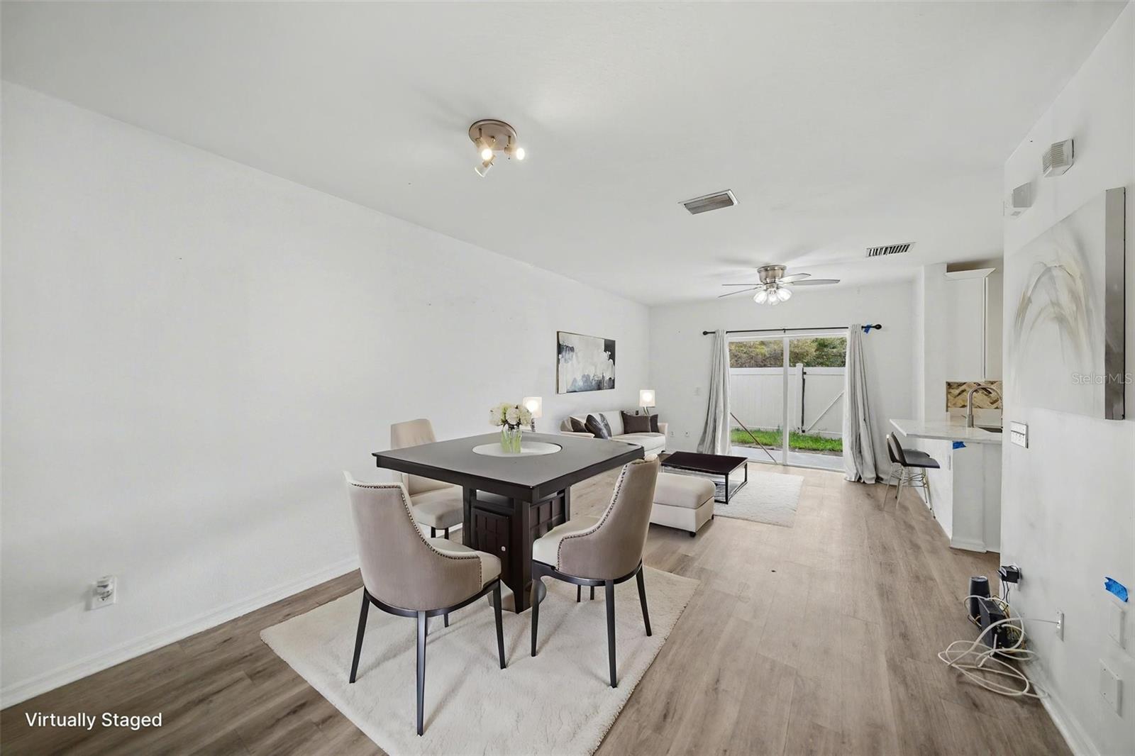 1246 Charlesworth Dr Property Photo 13