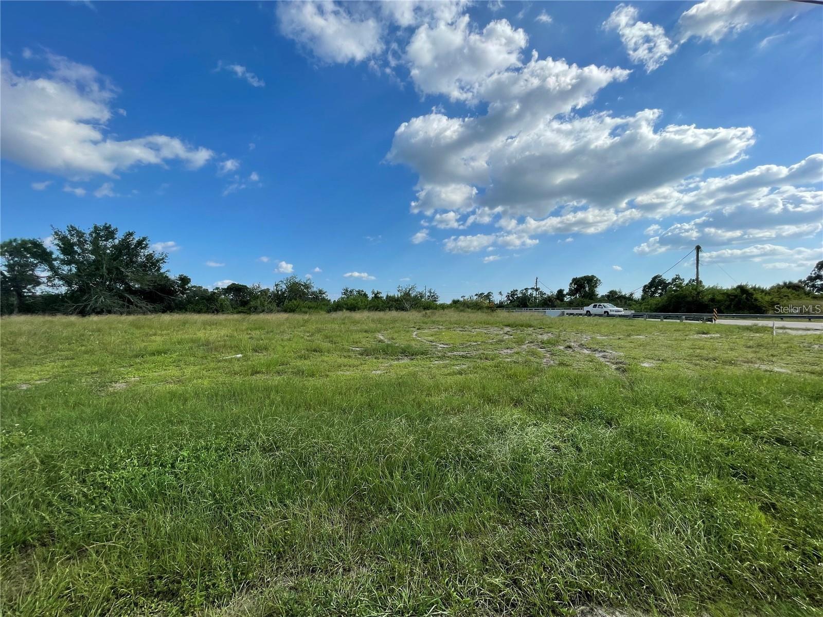 12743 Foresman Blvd Property Photo 4