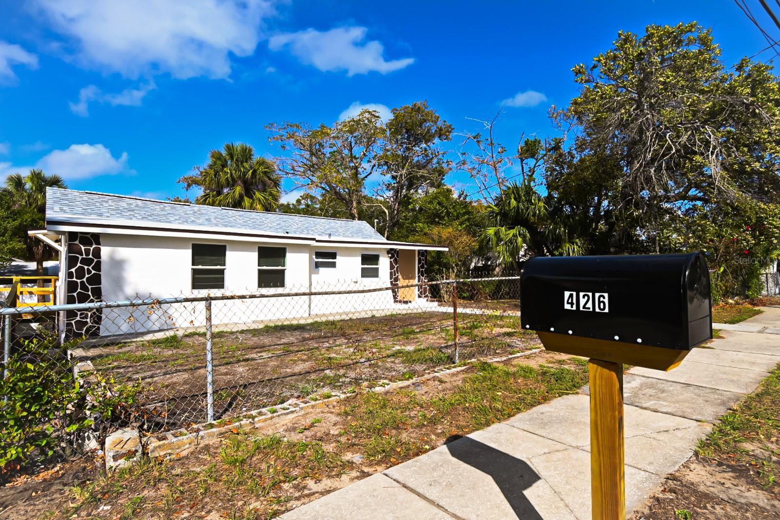 426 S Disston Ave Property Photo 4