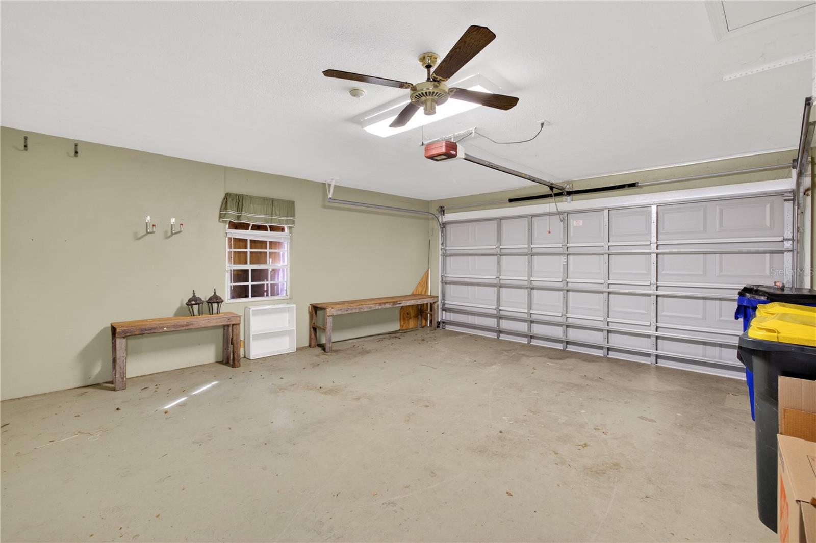 2065 Oak Beach Blvd Property Photo 30