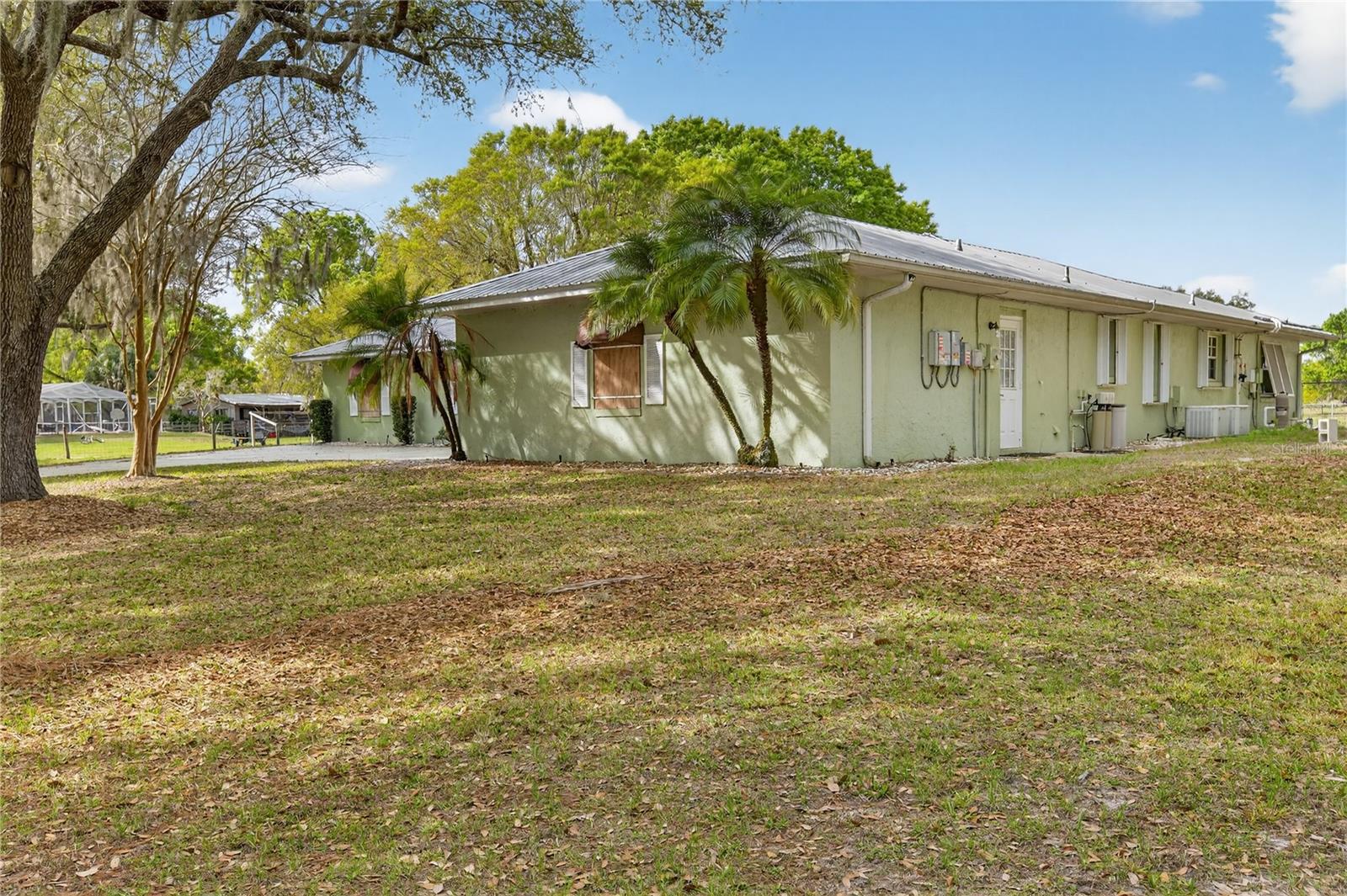 2065 Oak Beach Blvd Property Photo 31