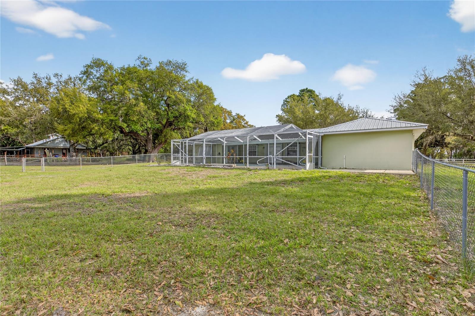 2065 Oak Beach Blvd Property Photo 39