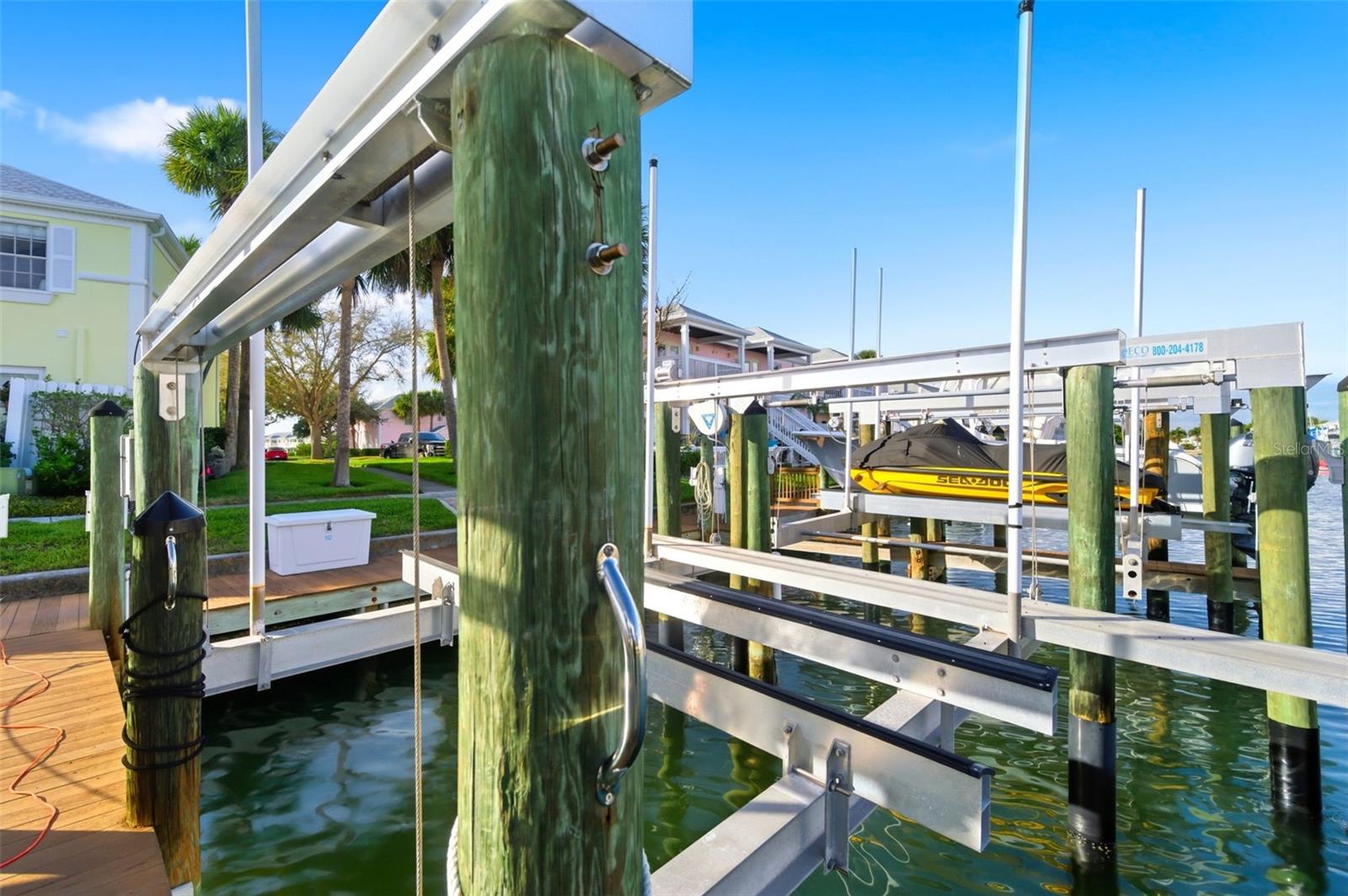 5174 Beach Dr Se #d Property Photo 32