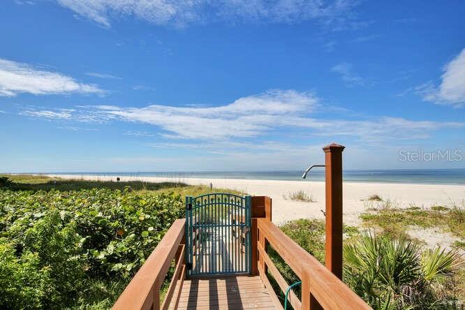 1520 Gulf Blvd #1602 Property Photo 81