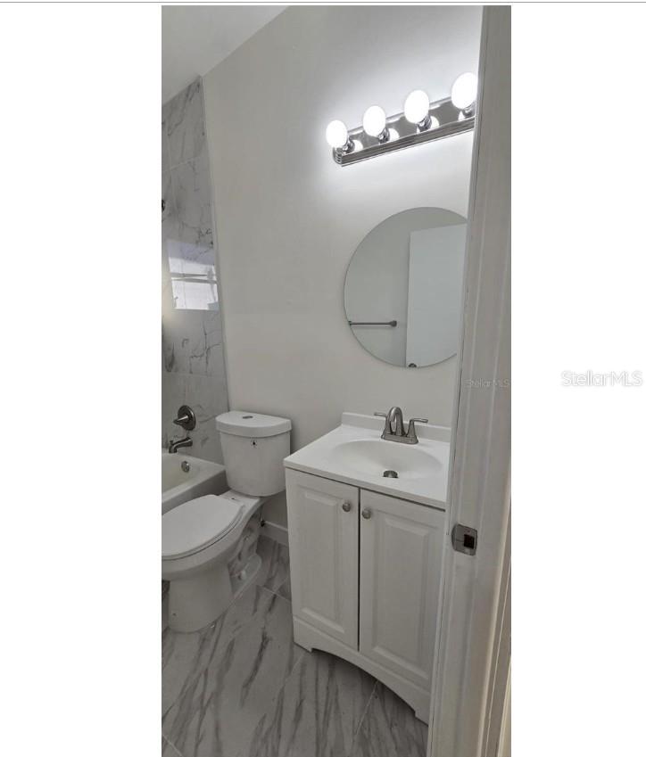 1634 Banyan Dr Property Photo 6
