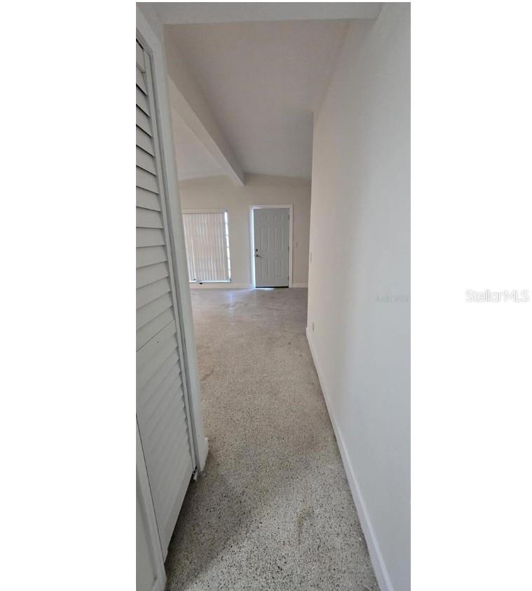1634 Banyan Dr Property Photo 9