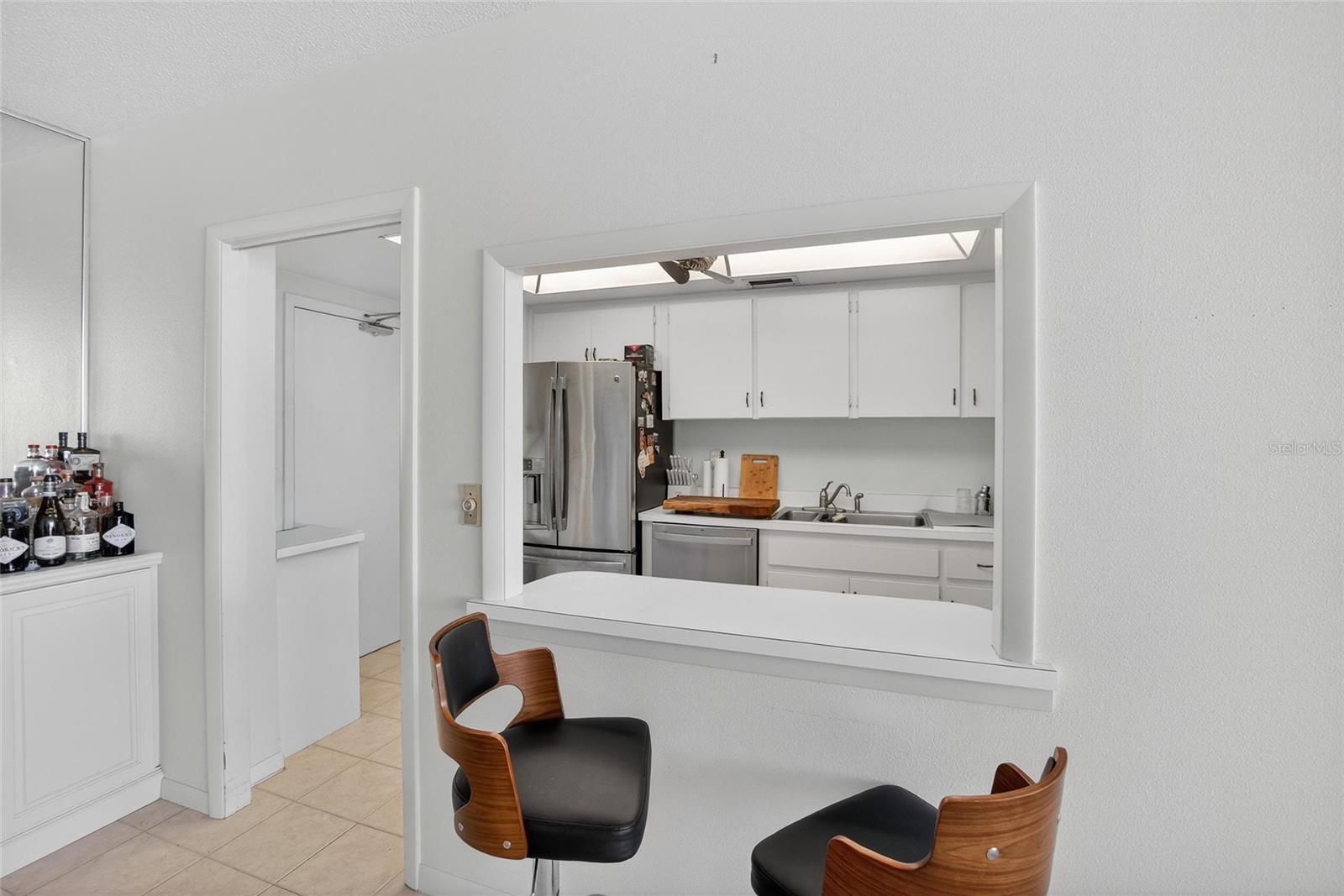100 Pierce St #703 Property Photo 11