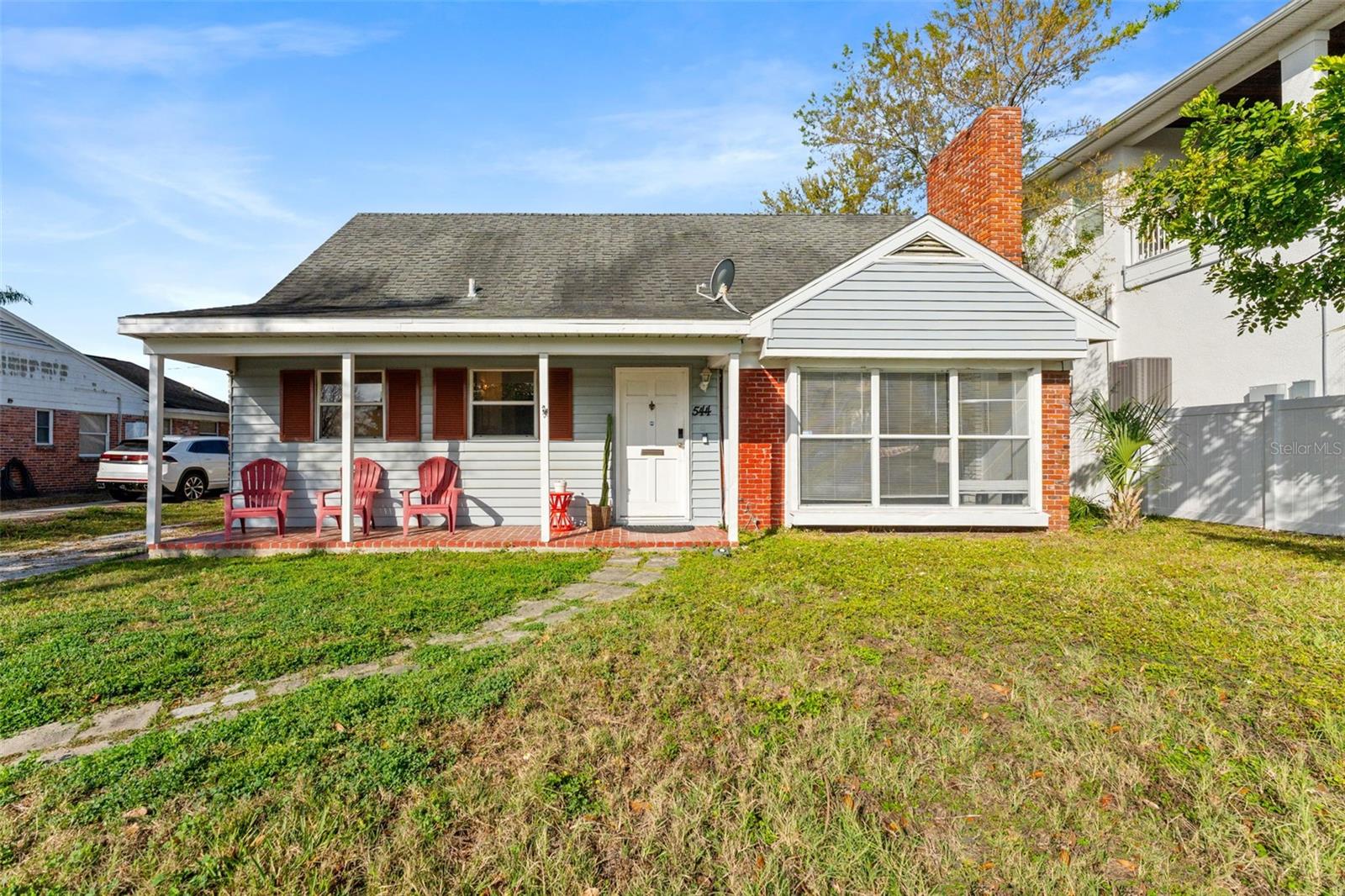 544 Severn Ave Property Photo 1