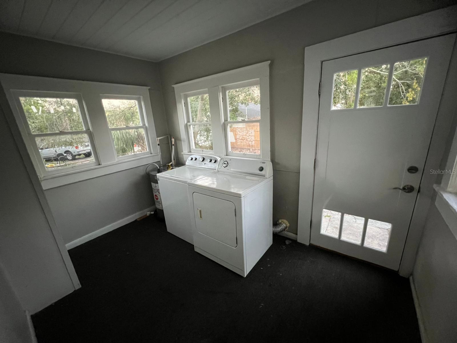 3021 Sanchez St Property Photo 5