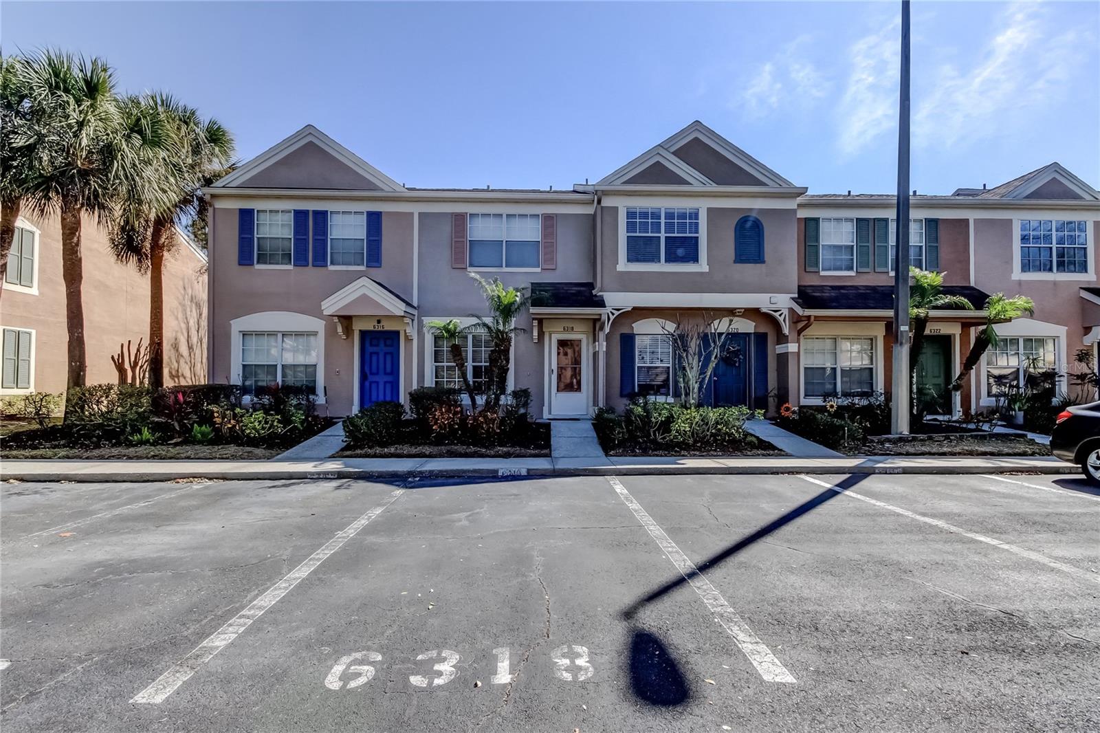 6318 Bayside Key Dr Property Photo 1
