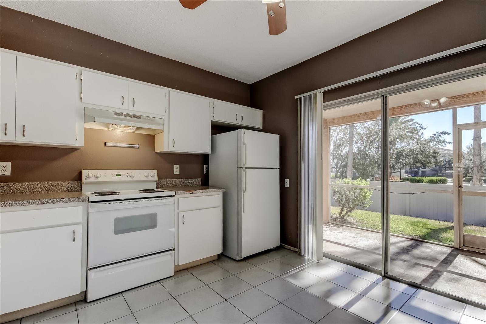 6318 Bayside Key Dr Property Photo 11