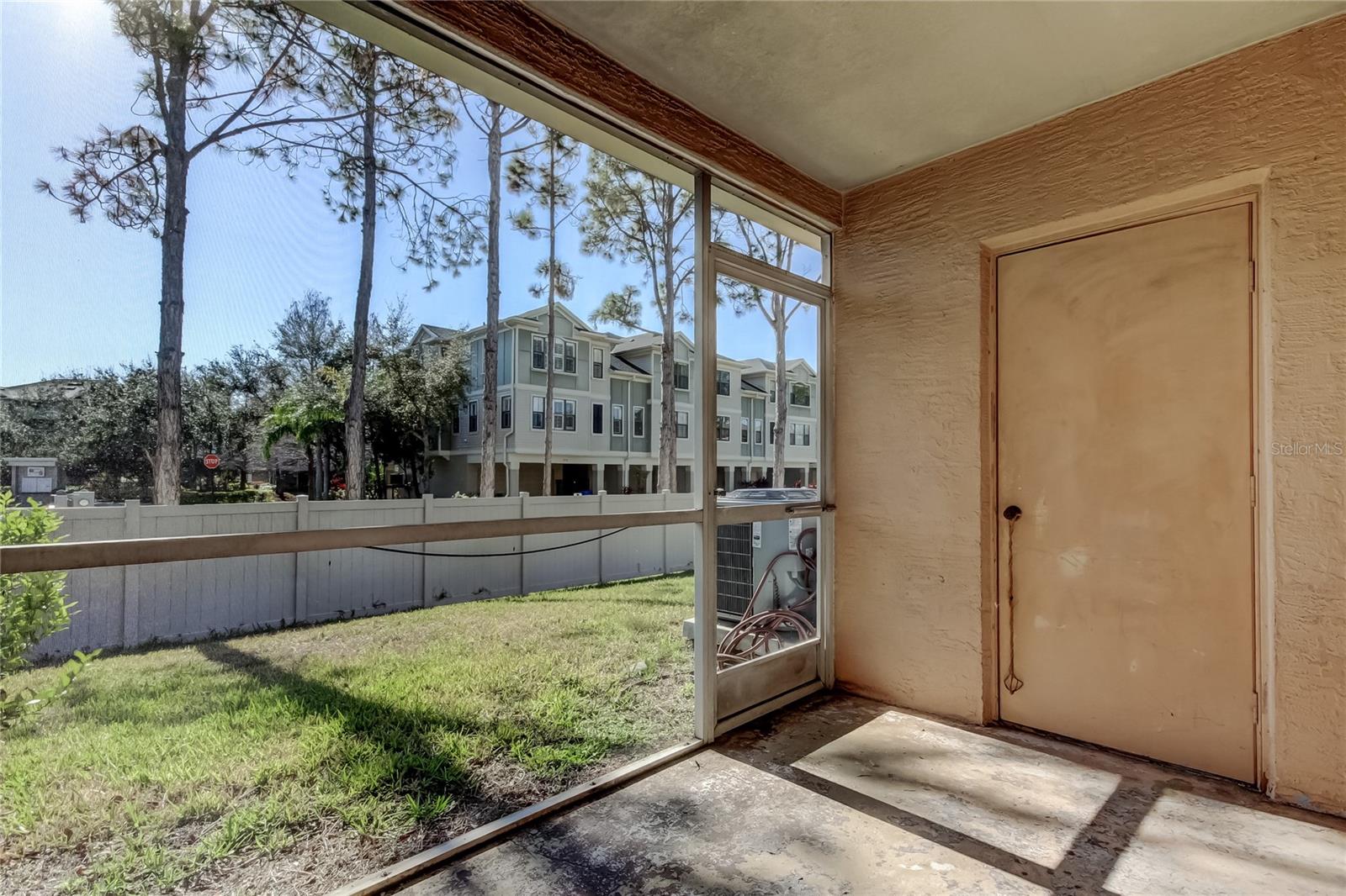 6318 Bayside Key Dr Property Photo 32