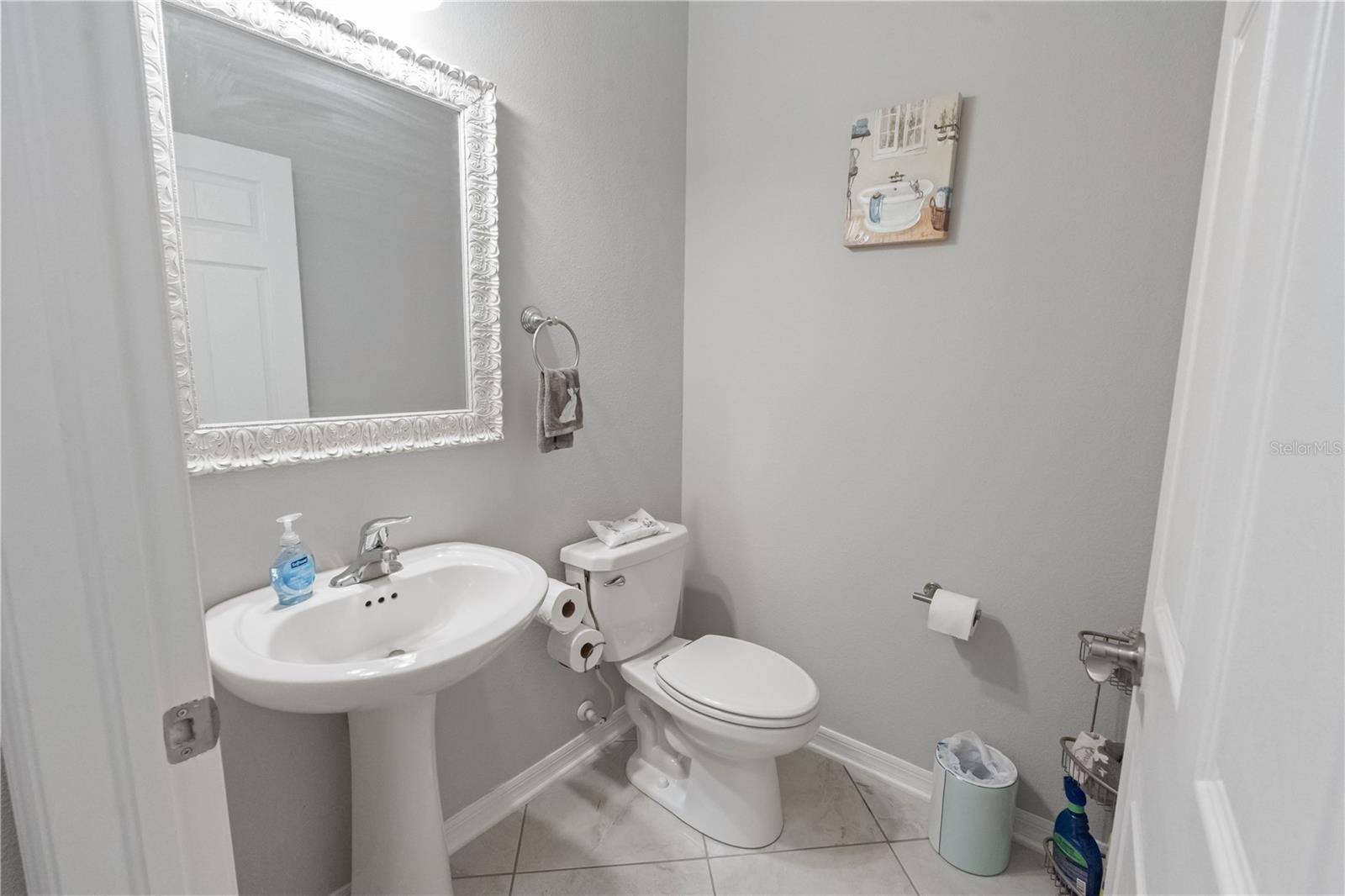 9204 Fox Sparrow Rd Property Photo 17
