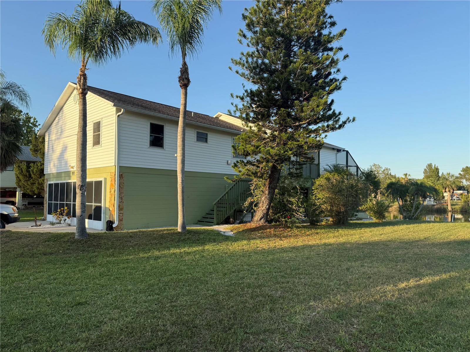 3338 Fernleaf Dr Property Photo 2