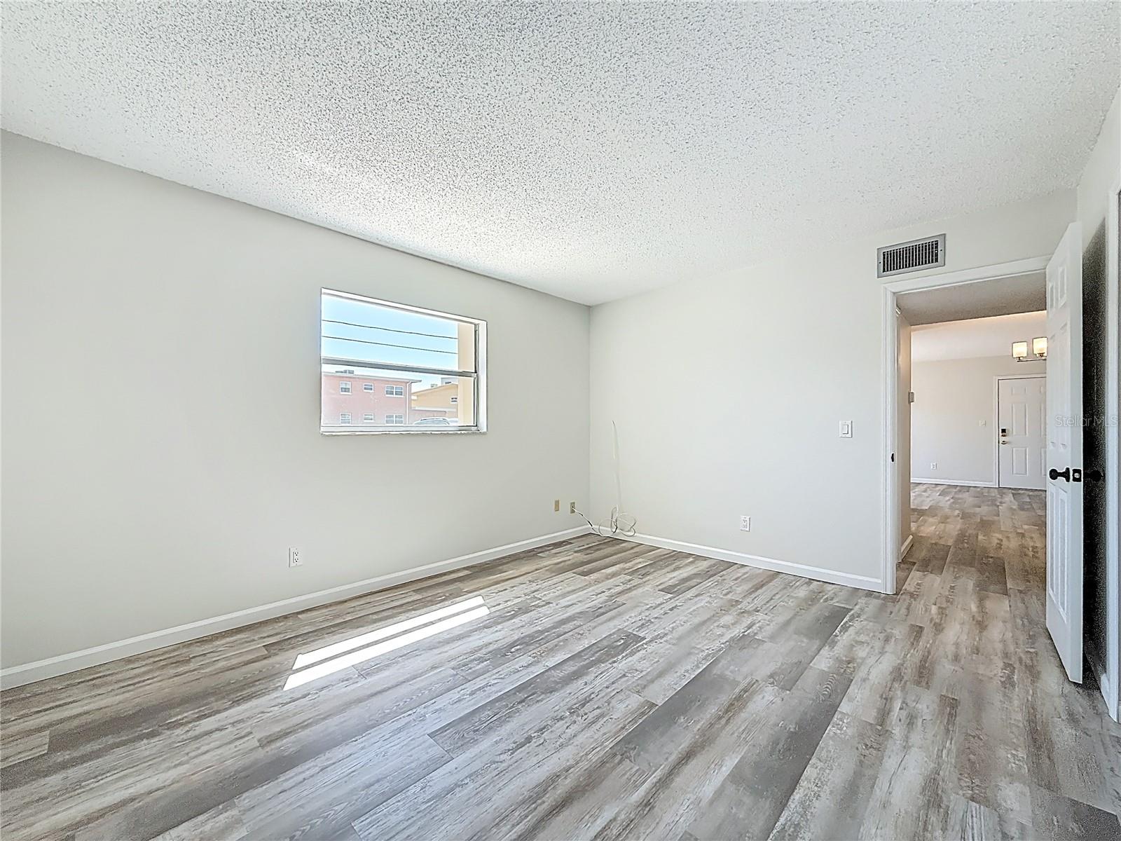 184 117th Ave #2 Property Photo 32