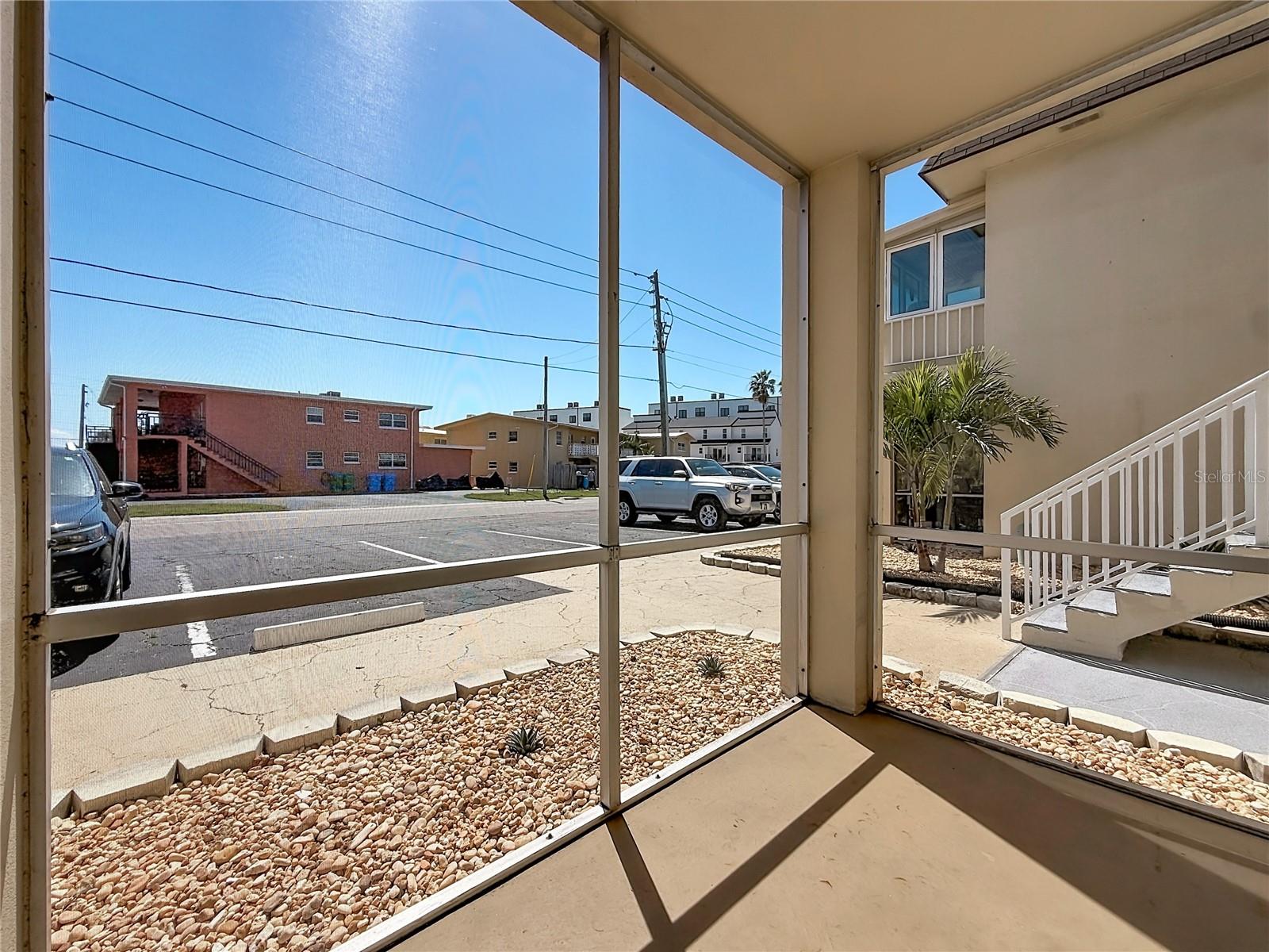 184 117th Ave #2 Property Photo 39