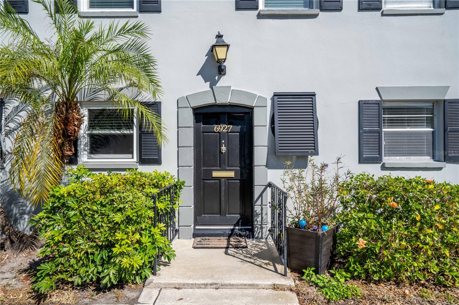 6927 Place De La Paix #6927 Property Photo