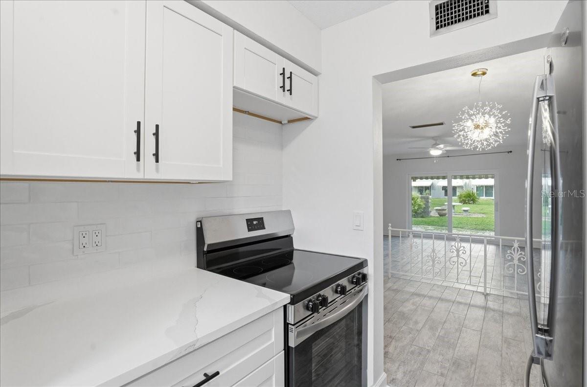 6927 Place De La Paix #6927 Property Photo 11