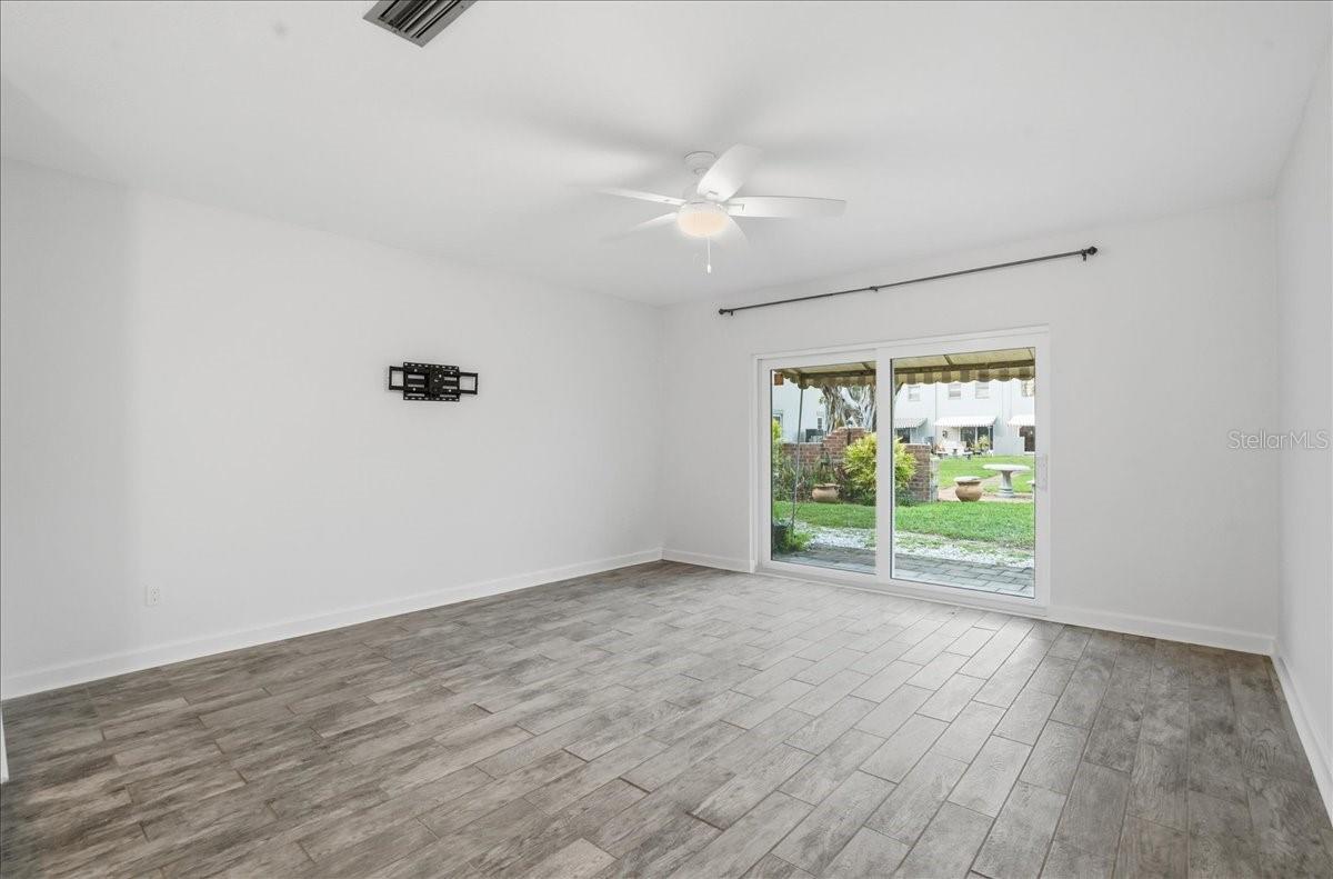 6927 Place De La Paix #6927 Property Photo 26