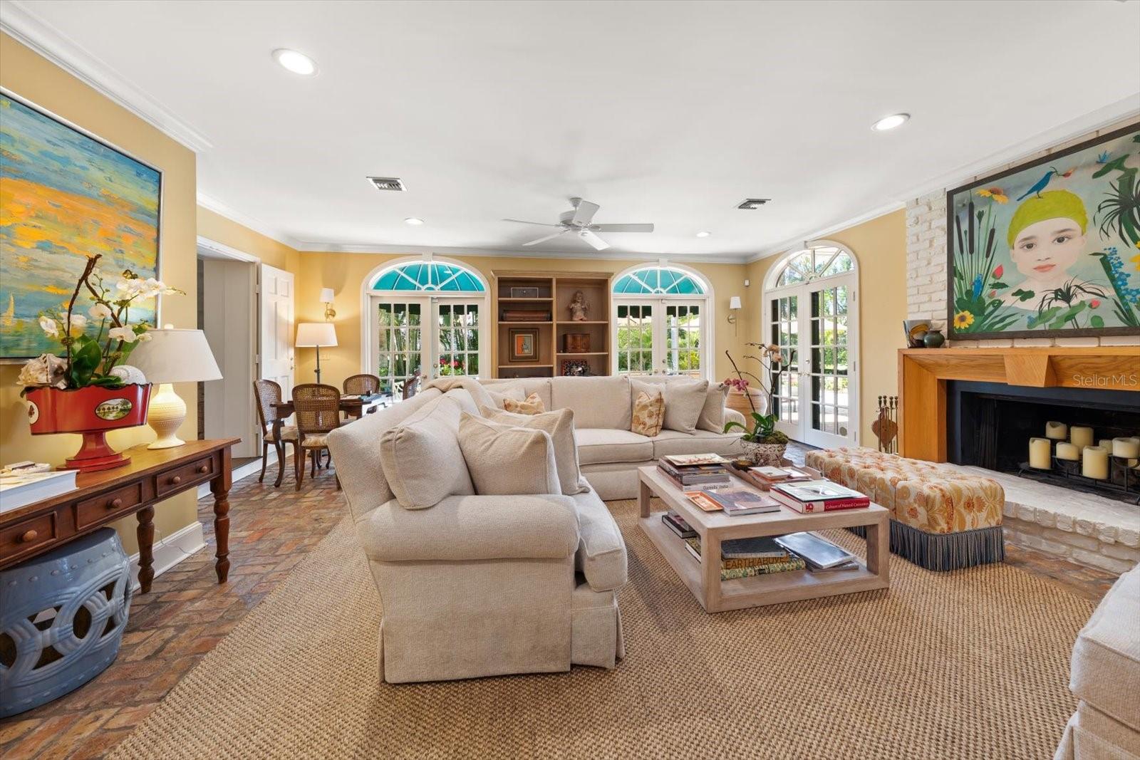 100 Sarasota Rd Property Photo 14