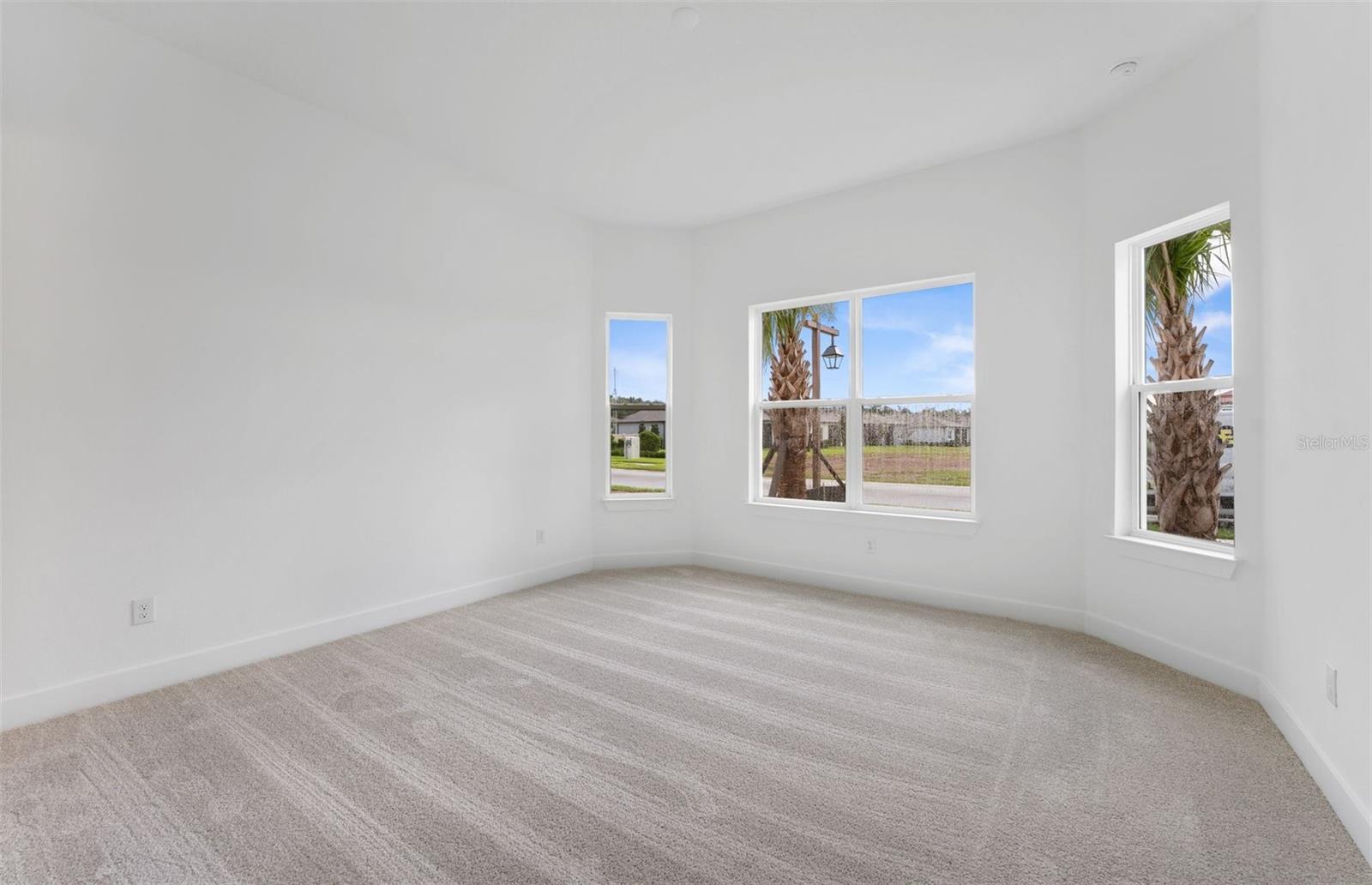 16739 Harvest Leaf Rd Property Photo 10