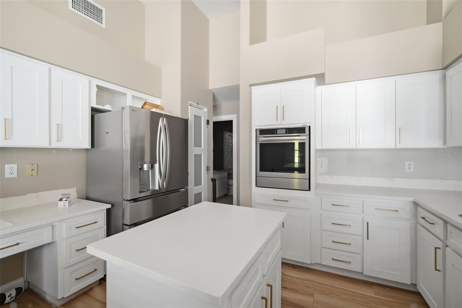 28427 Openfield Loop Property Photo 17