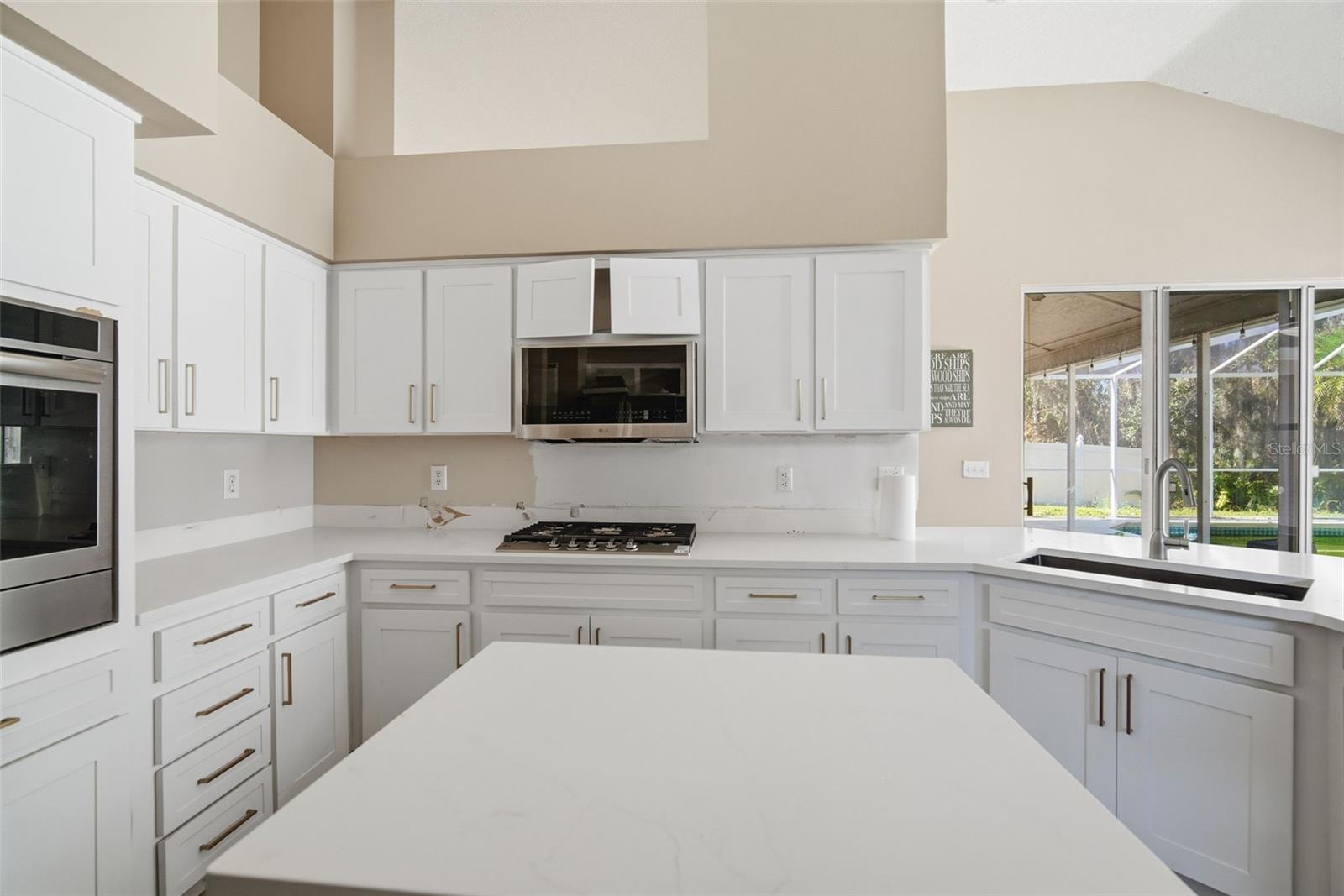 28427 Openfield Loop Property Photo 18