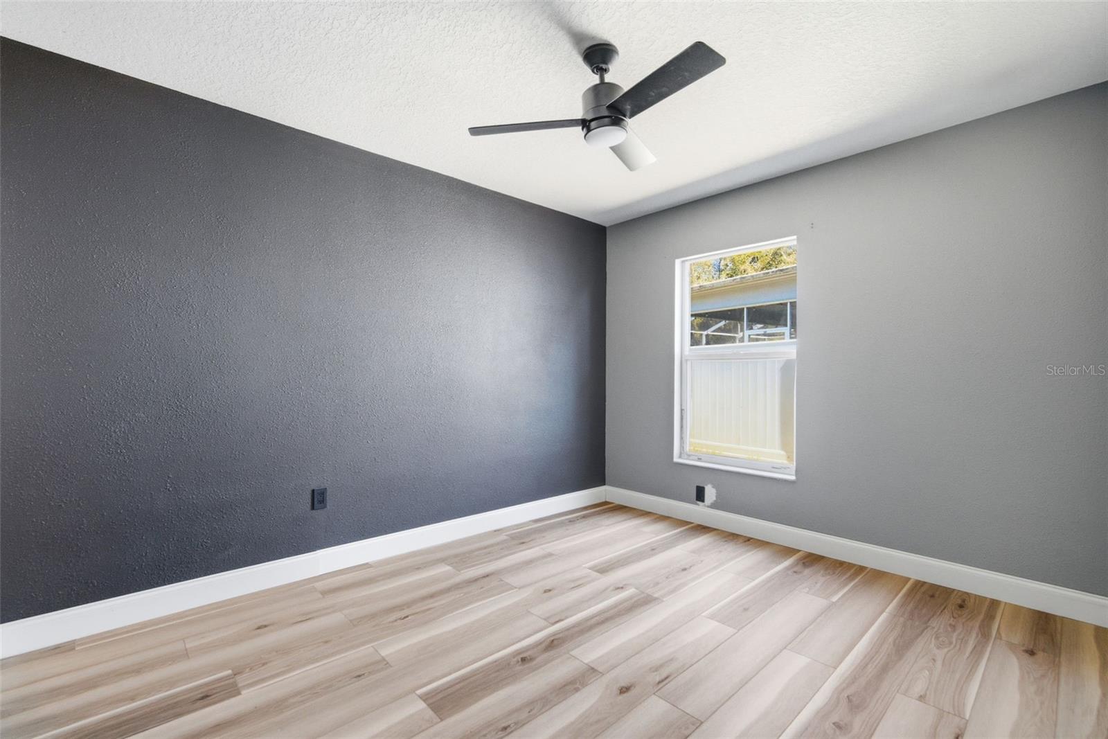 28427 Openfield Loop Property Photo 45