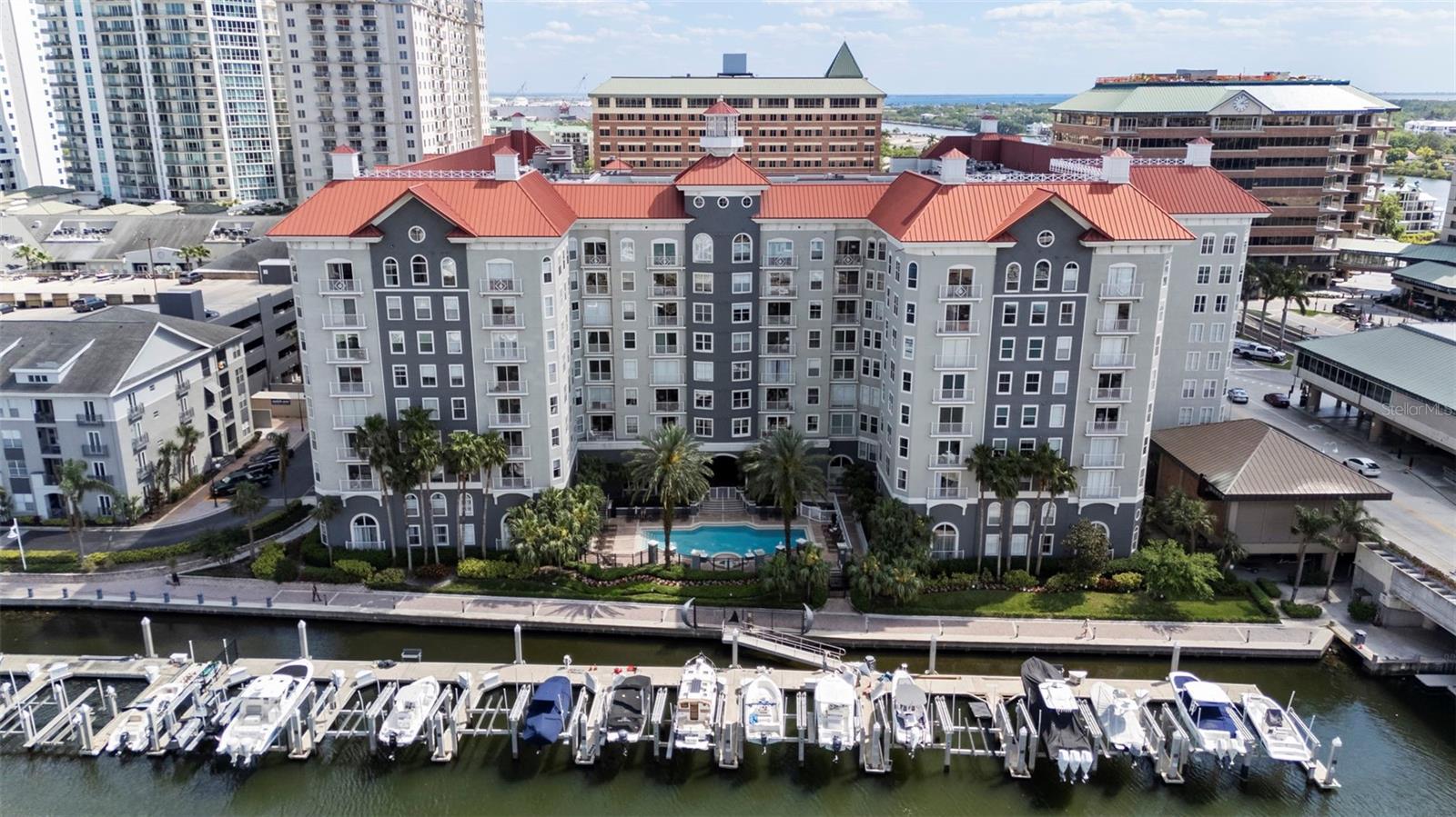 700 HARBOUR ISLAND #238