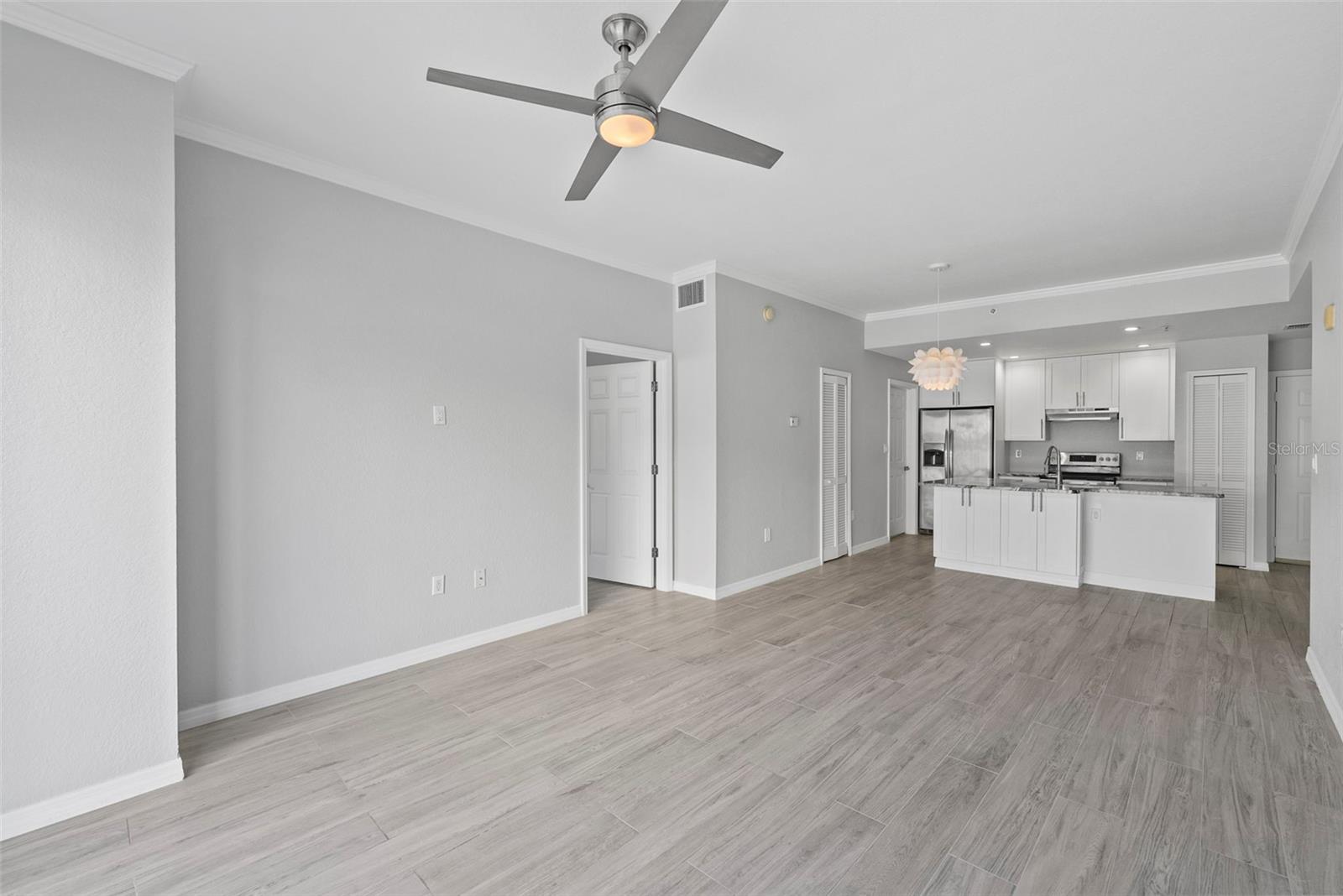 700 Harbour Island #238 Property Photo 10
