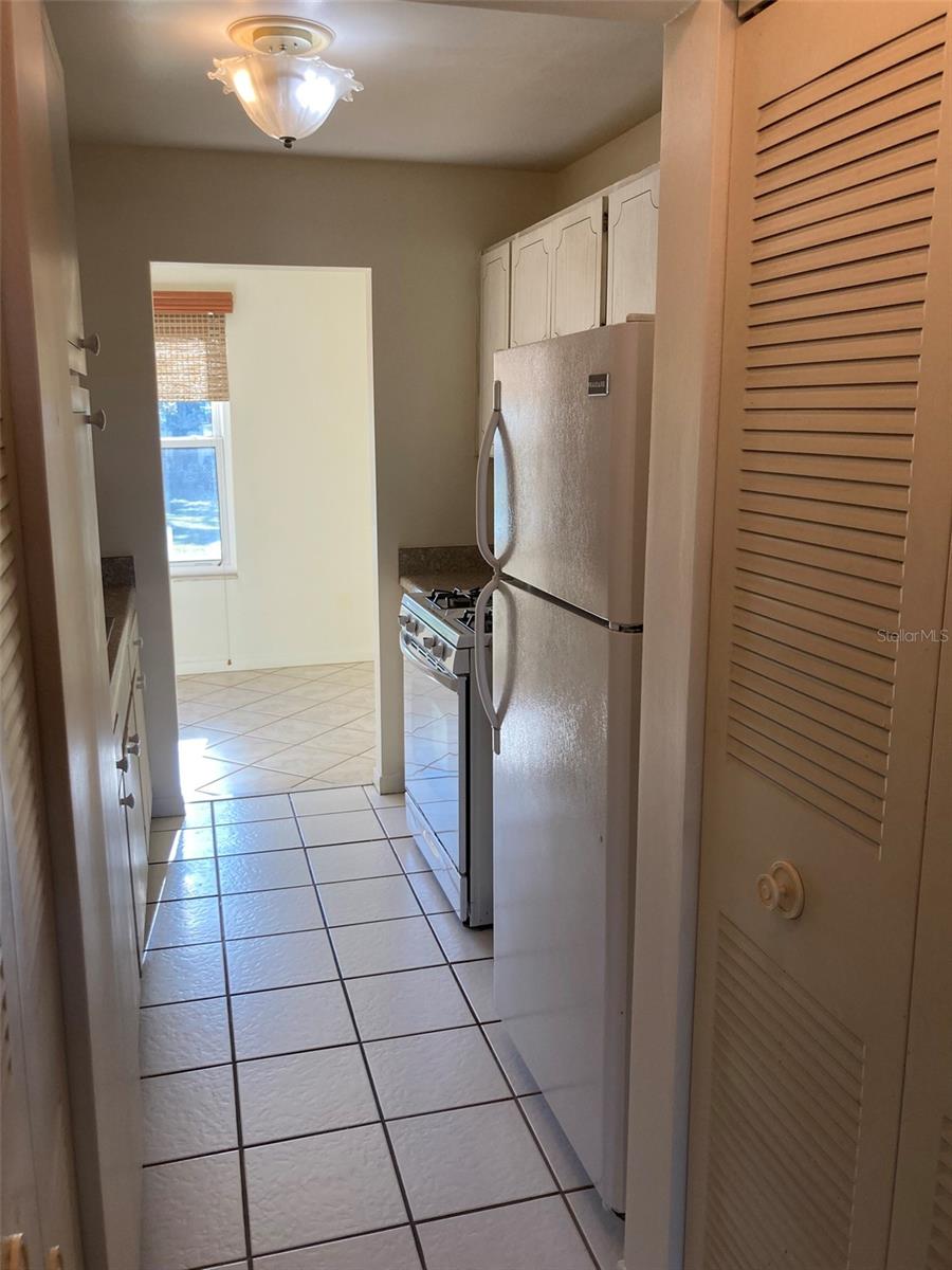 5750 80th St N #c202 Property Photo 10