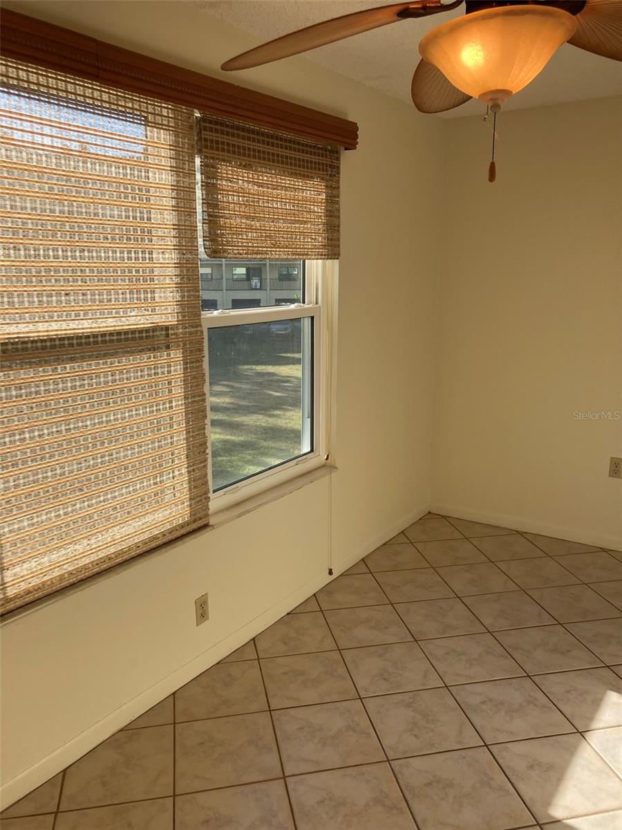 5750 80th St N #c202 Property Photo 17