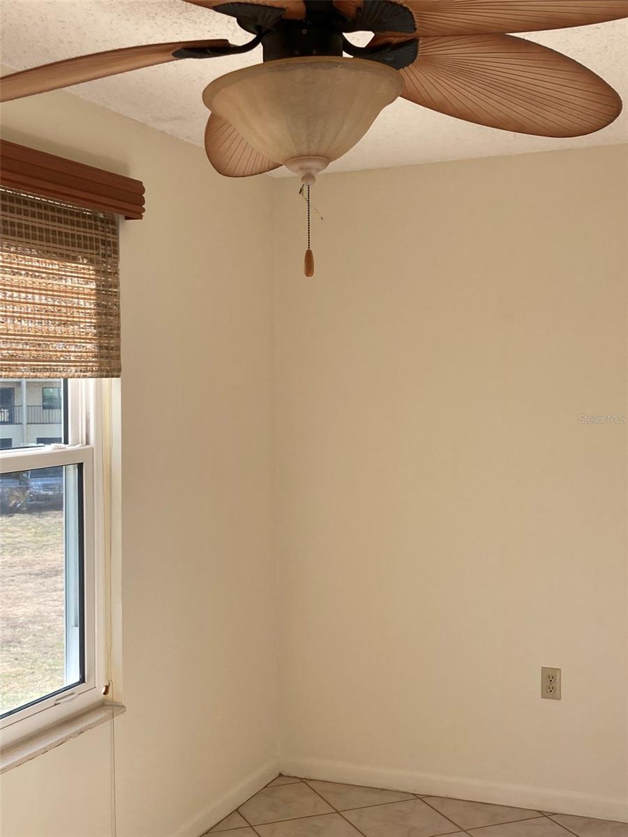 5750 80th St N #c202 Property Photo 35