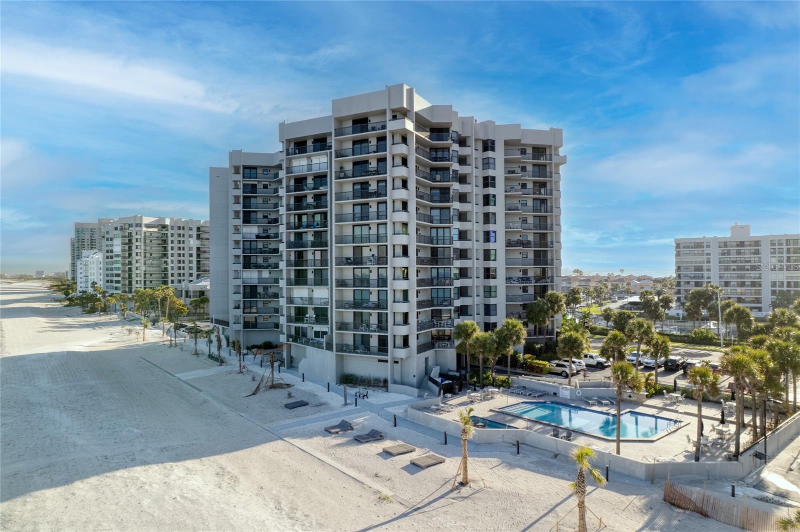 1660 Gulf Blvd #807 Property Photo 4