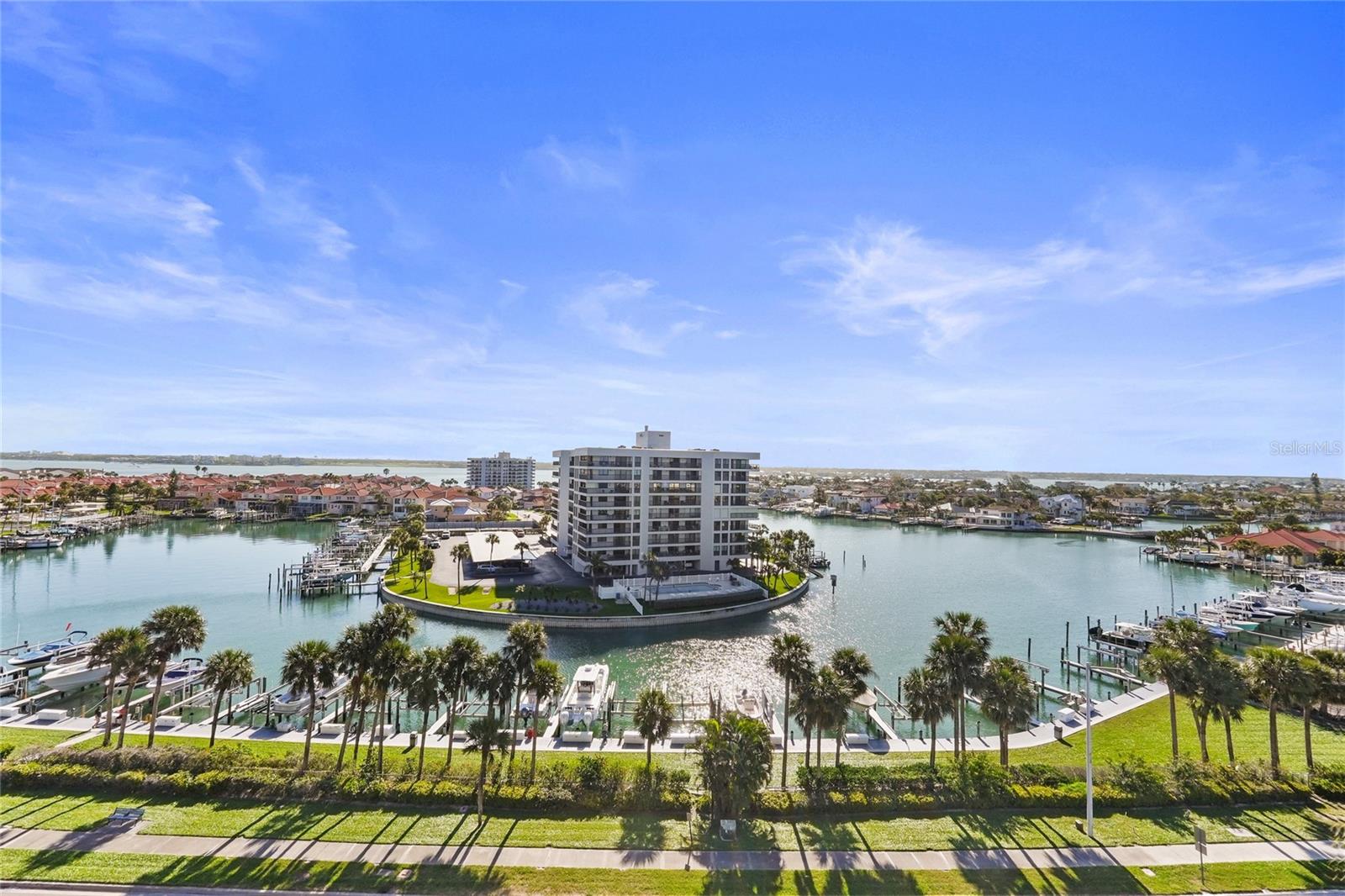 1660 Gulf Blvd #807 Property Photo 8