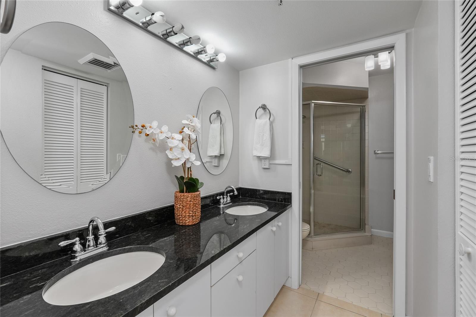 1660 Gulf Blvd #807 Property Photo 14