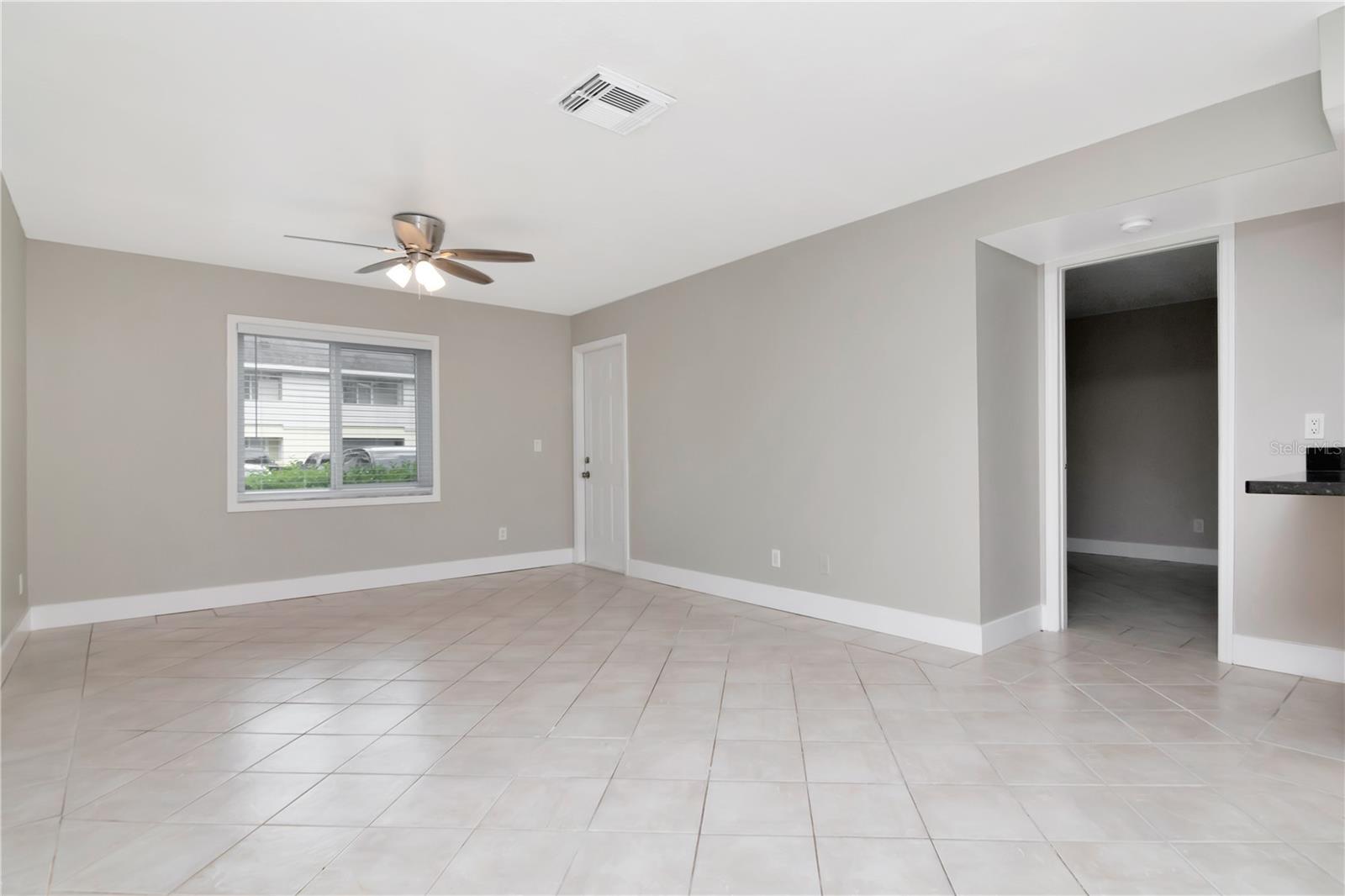 228 Berry Tree Pl Property Photo 2