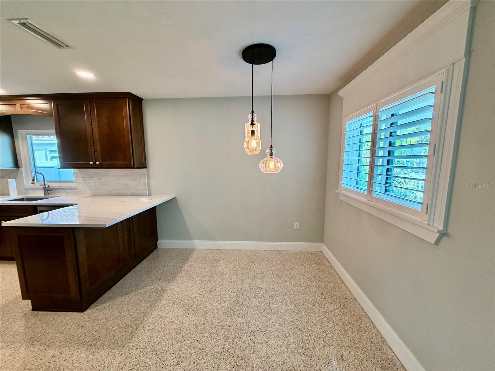 17045 Dolphin Dr Property Photo 8