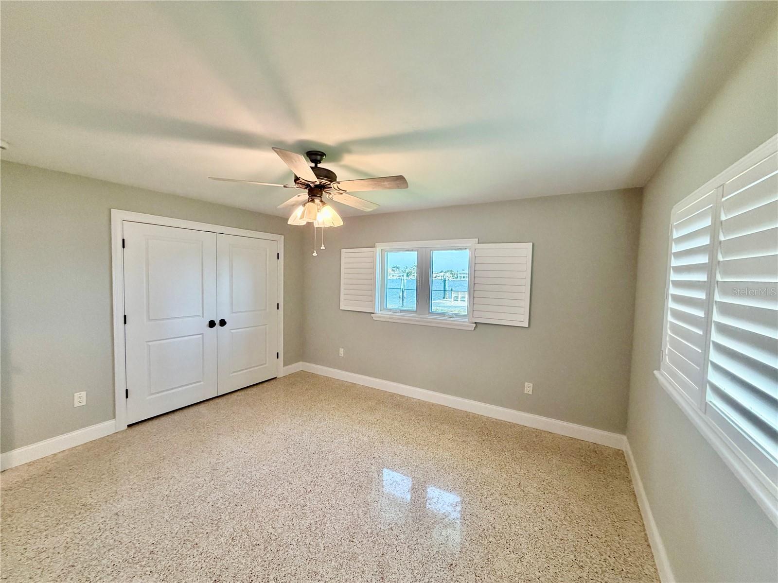 17045 Dolphin Dr Property Photo 13