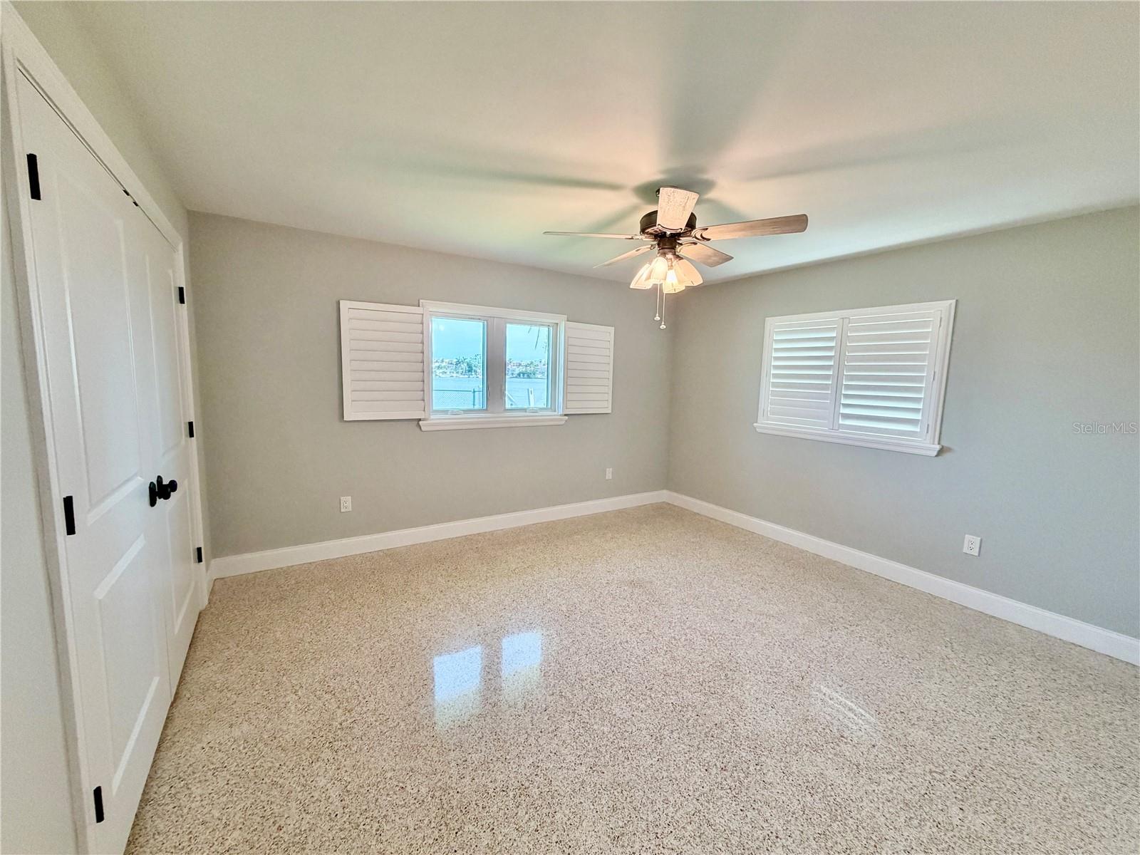 17045 Dolphin Dr Property Photo 15