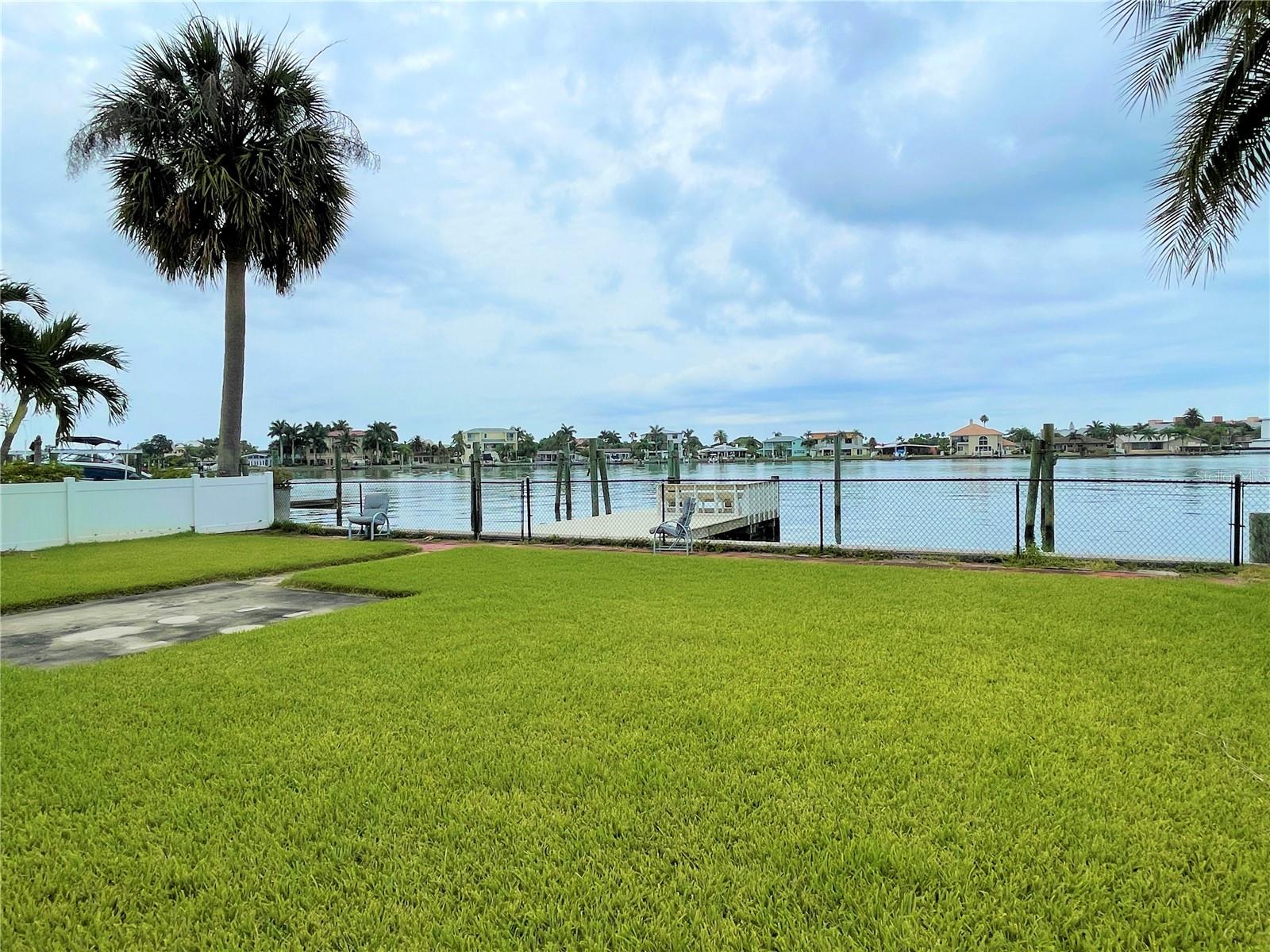 17045 Dolphin Dr Property Photo 25